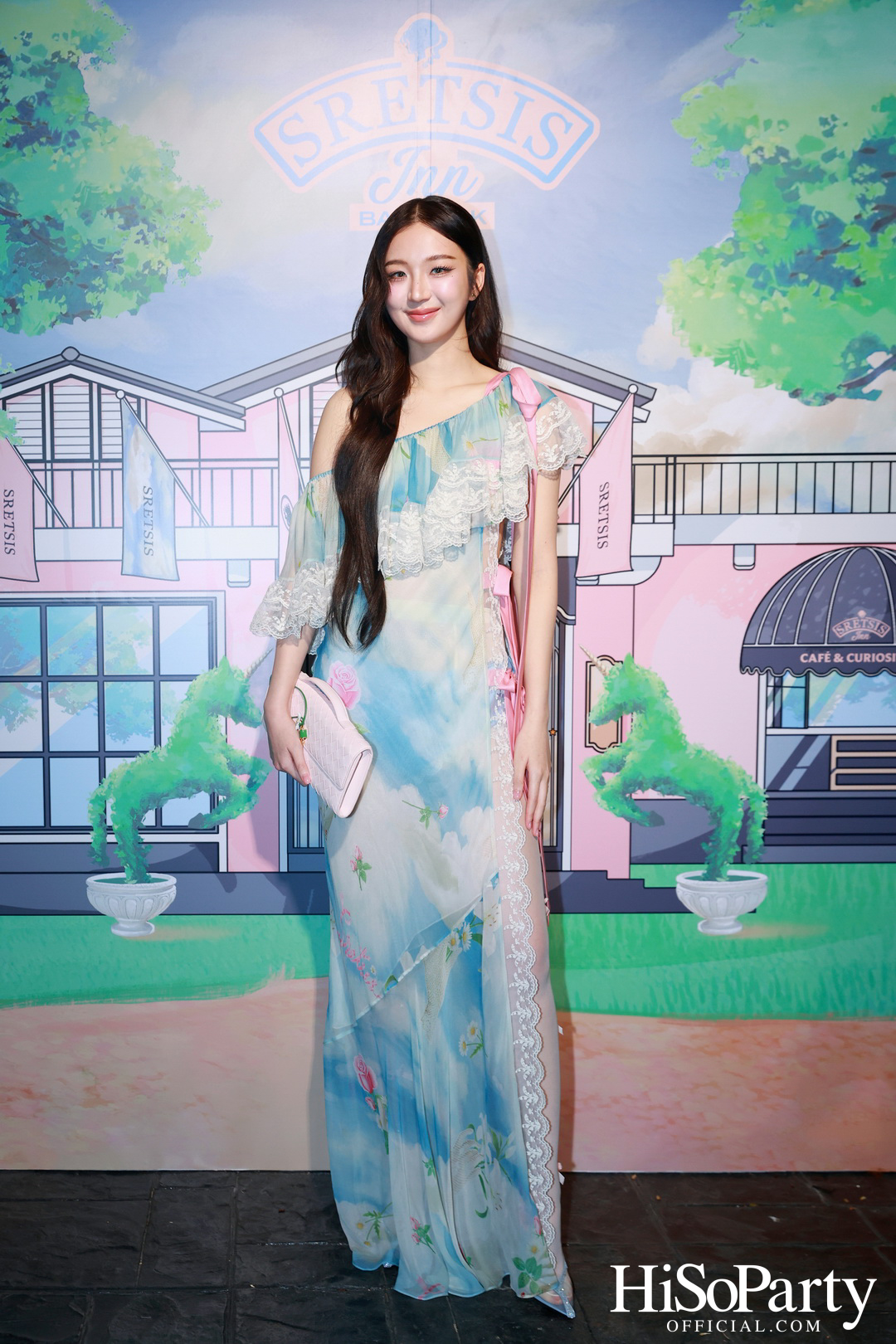 Sretsis Inn, Bangkok จุดหมายใหม่ของนักเดินทางสายแฟชั่น กับแฟลกชิปคอนเซ็ปต์สโตร์ใจกลางกรุงเทพฯ