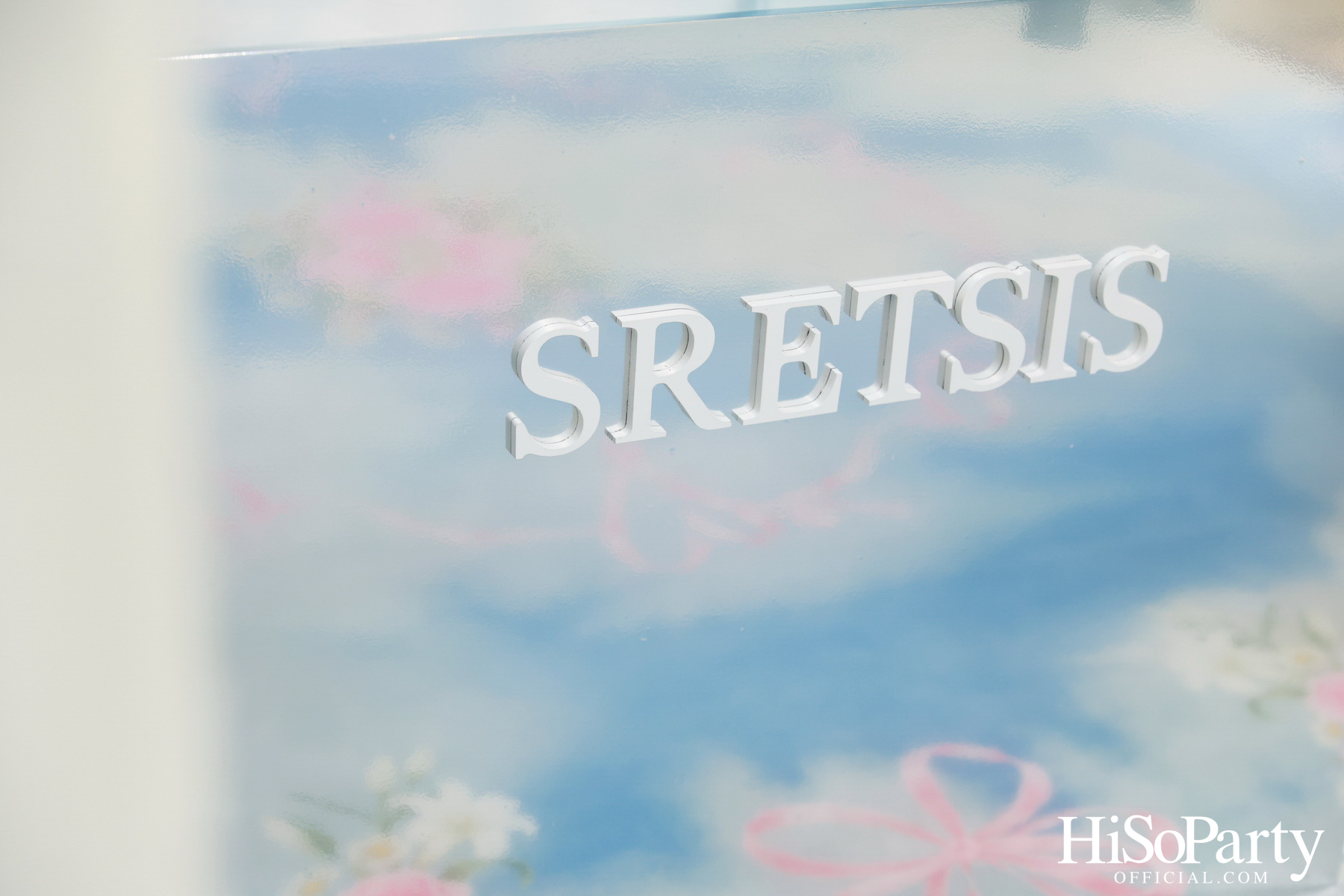 Sretsis Inn, Bangkok จุดหมายใหม่ของนักเดินทางสายแฟชั่น กับแฟลกชิปคอนเซ็ปต์สโตร์ใจกลางกรุงเทพฯ