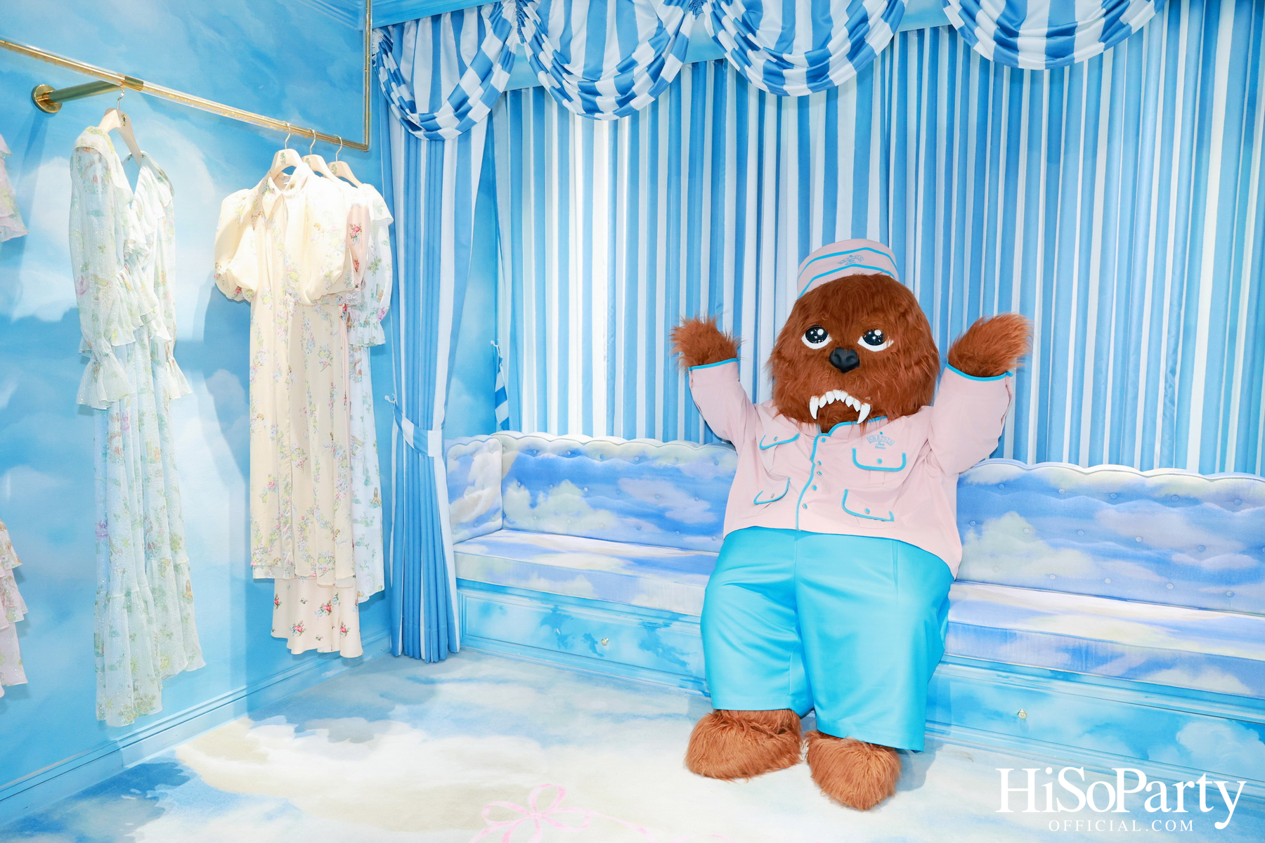 Sretsis Inn, Bangkok จุดหมายใหม่ของนักเดินทางสายแฟชั่น กับแฟลกชิปคอนเซ็ปต์สโตร์ใจกลางกรุงเทพฯ