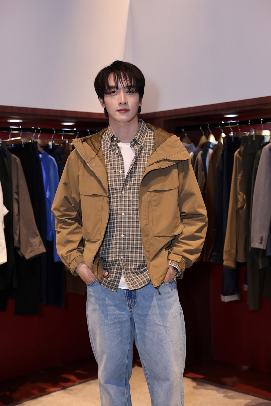 ยูนิโคล่ เปิดตัวคอลเลกชัน UNIQLO Fall/Winter 2025 ‘Revisiting Classic’