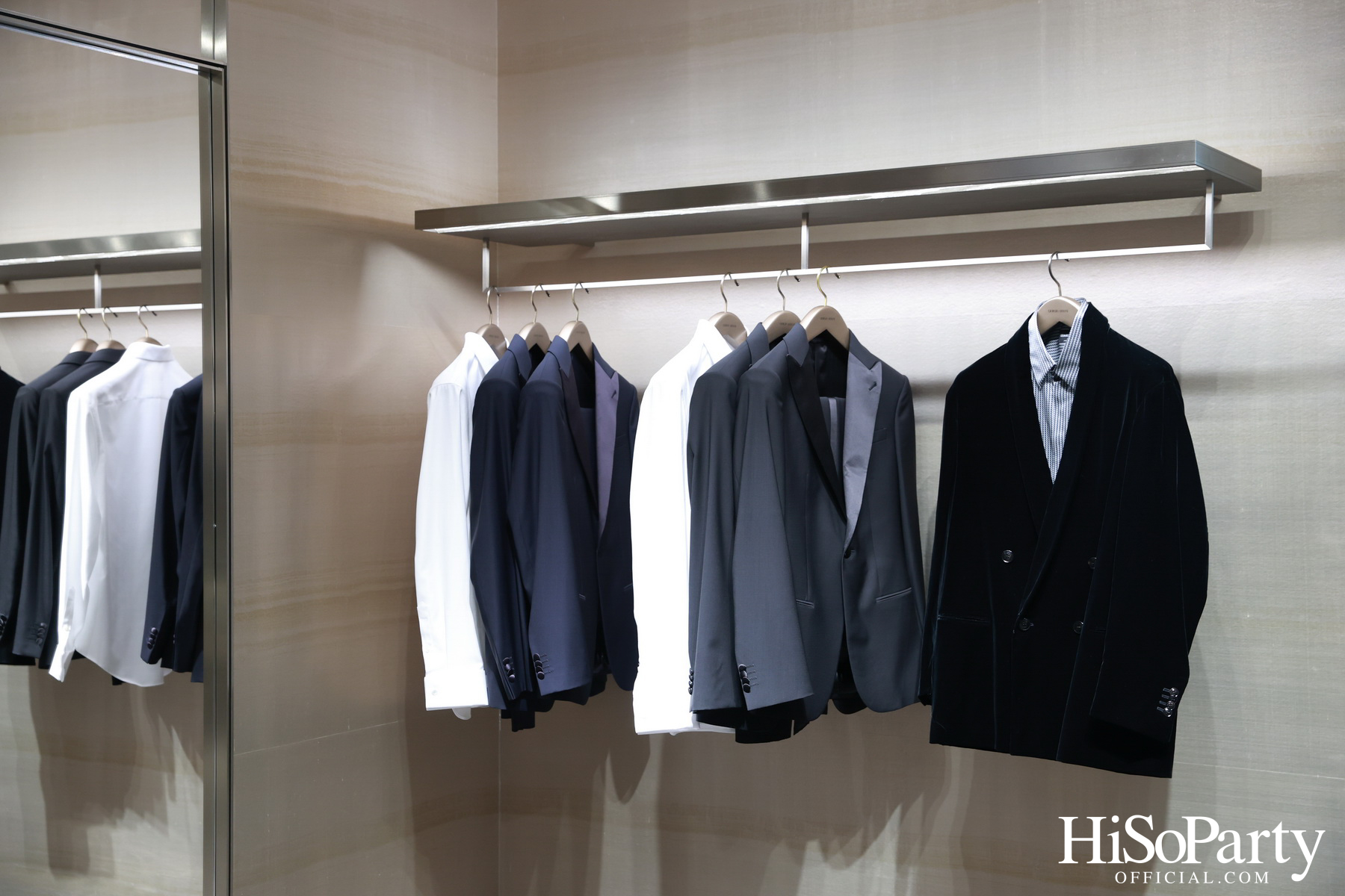 Giorgio Armani เปิดตัวบูติกใหม่ ณ ศูนย์การค้าเอ็มโพเรียม ใจกลางกรุงเทพฯ