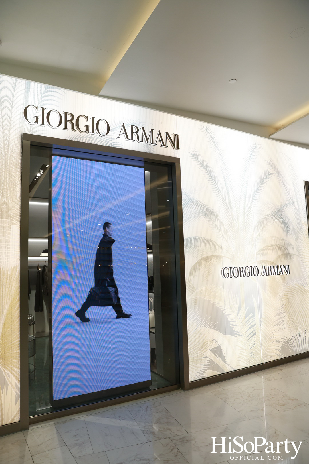 Giorgio Armani เปิดตัวบูติกใหม่ ณ ศูนย์การค้าเอ็มโพเรียม ใจกลางกรุงเทพฯ