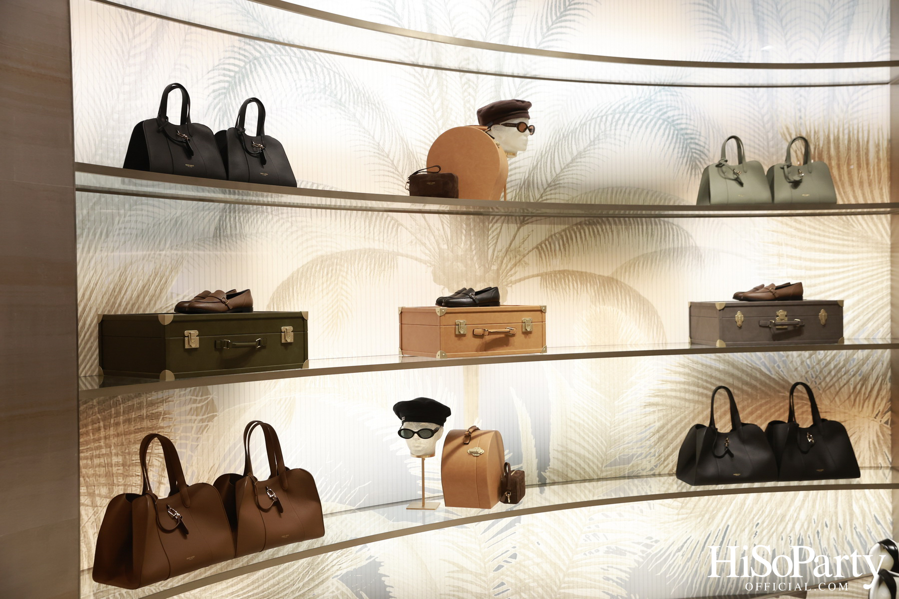 Giorgio Armani เปิดตัวบูติกใหม่ ณ ศูนย์การค้าเอ็มโพเรียม ใจกลางกรุงเทพฯ