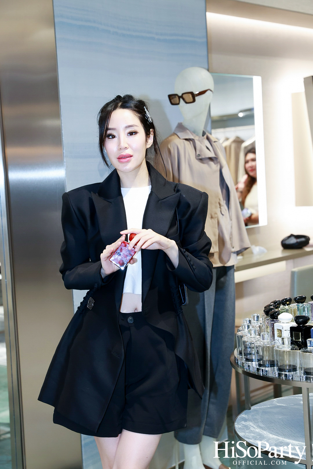 Giorgio Armani เปิดตัวบูติกใหม่ ณ ศูนย์การค้าเอ็มโพเรียม ใจกลางกรุงเทพฯ