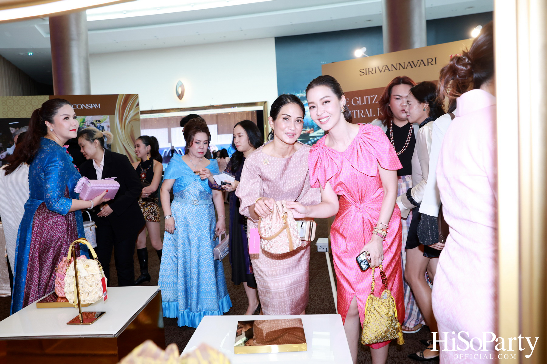 SIRIVANNAVARI ร่วมกับ ICONCRAFT เปิดตัวคอลเลกชันกระเป๋าผ้าไทย ‘S’CRAFT: Craftsmanship 2025