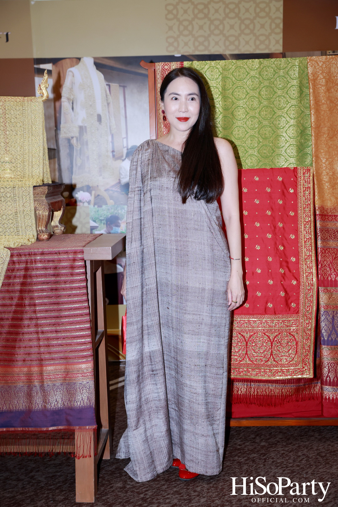 SIRIVANNAVARI ร่วมกับ ICONCRAFT เปิดตัวคอลเลกชันกระเป๋าผ้าไทย ‘S’CRAFT: Craftsmanship 2025