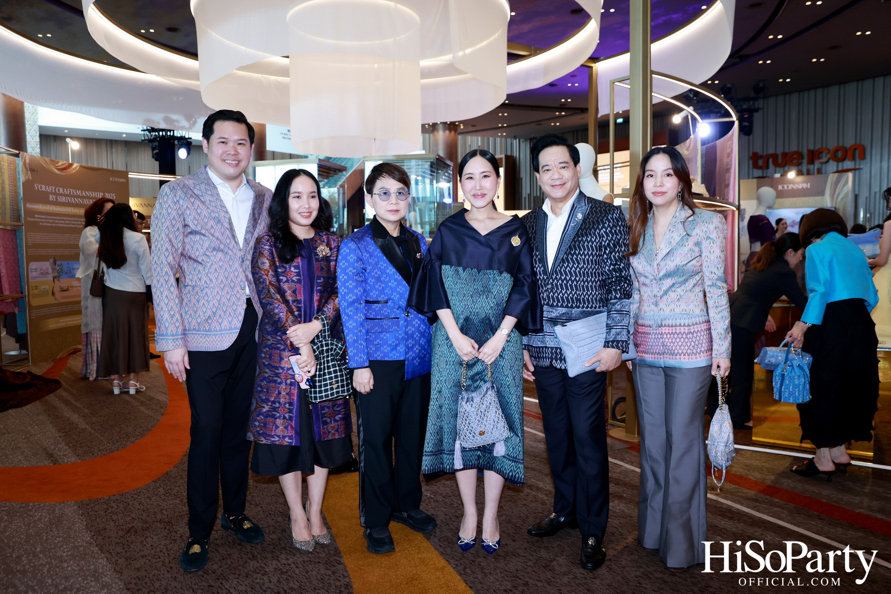 SIRIVANNAVARI ร่วมกับ ICONCRAFT เปิดตัวคอลเลกชันกระเป๋าผ้าไทย ‘S’CRAFT: Craftsmanship 2025