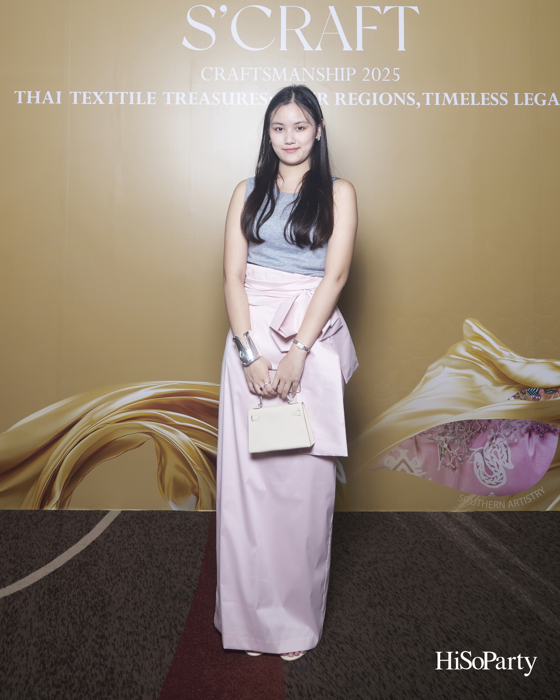 SIRIVANNAVARI ร่วมกับ ICONCRAFT เปิดตัวคอลเลกชันกระเป๋าผ้าไทย ‘S’CRAFT: Craftsmanship 2025