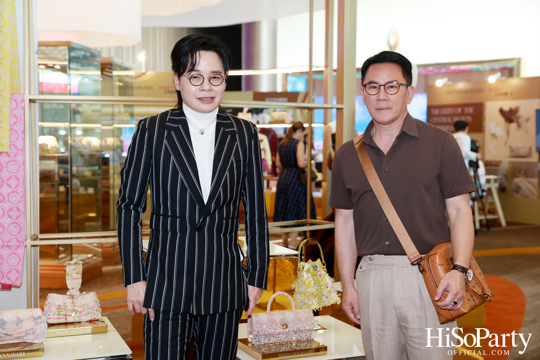 SIRIVANNAVARI ร่วมกับ ICONCRAFT เปิดตัวคอลเลกชันกระเป๋าผ้าไทย ‘S’CRAFT: Craftsmanship 2025