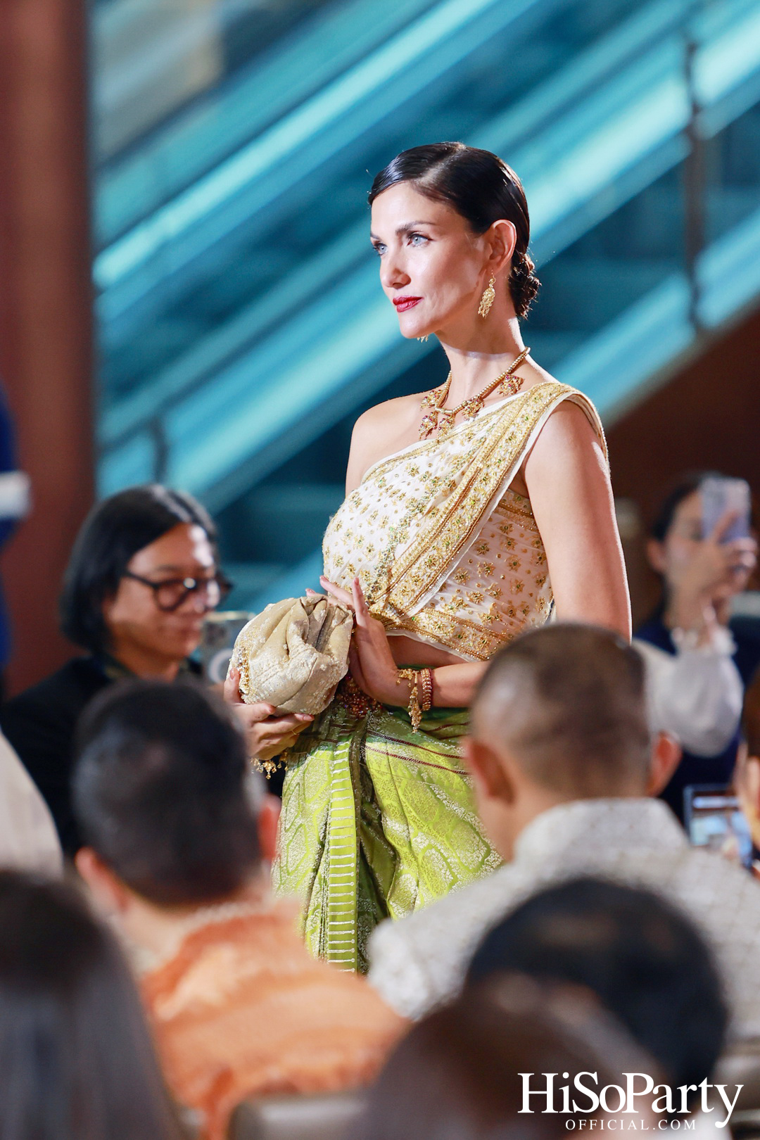 SIRIVANNAVARI ร่วมกับ ICONCRAFT เปิดตัวคอลเลกชันกระเป๋าผ้าไทย ‘S’CRAFT: Craftsmanship 2025