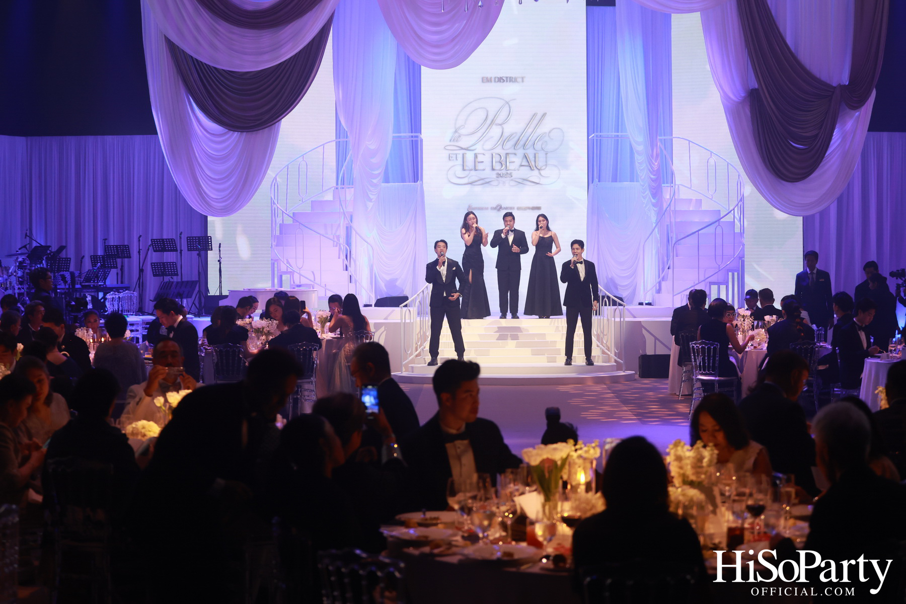 EM DISTRICT เนรมิตค่ำคืนสุดสง่างาม ‘LA BELLE et LE BEAU 2025’ เปิดตัว 15 หนุ่มสาว GEN Z ที่มากด้วยความสามารถ และแพชชั่น