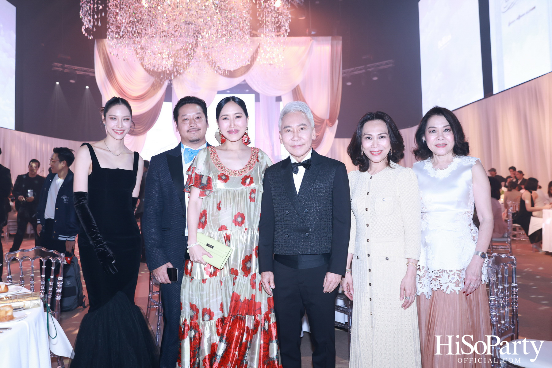 EM DISTRICT เนรมิตค่ำคืนสุดสง่างาม ‘LA BELLE et LE BEAU 2025’ เปิดตัว 15 หนุ่มสาว GEN Z ที่มากด้วยความสามารถ และแพชชั่น