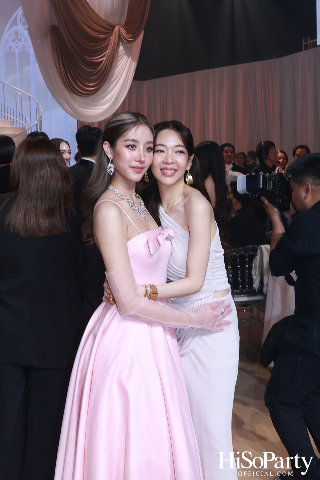 EM DISTRICT เนรมิตค่ำคืนสุดสง่างาม ‘LA BELLE et LE BEAU 2025’ เปิดตัว 15 หนุ่มสาว GEN Z ที่มากด้วยความสามารถ และแพชชั่น