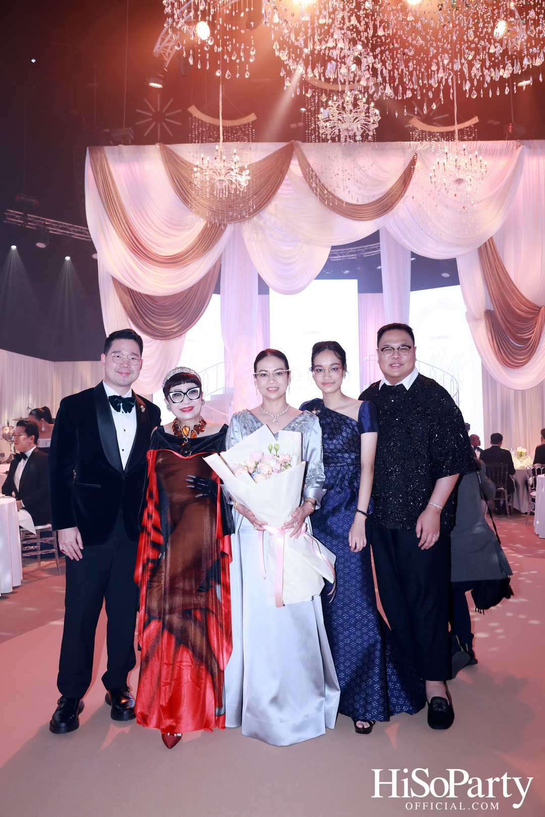 EM DISTRICT เนรมิตค่ำคืนสุดสง่างาม ‘LA BELLE et LE BEAU 2025’ เปิดตัว 15 หนุ่มสาว GEN Z ที่มากด้วยความสามารถ และแพชชั่น