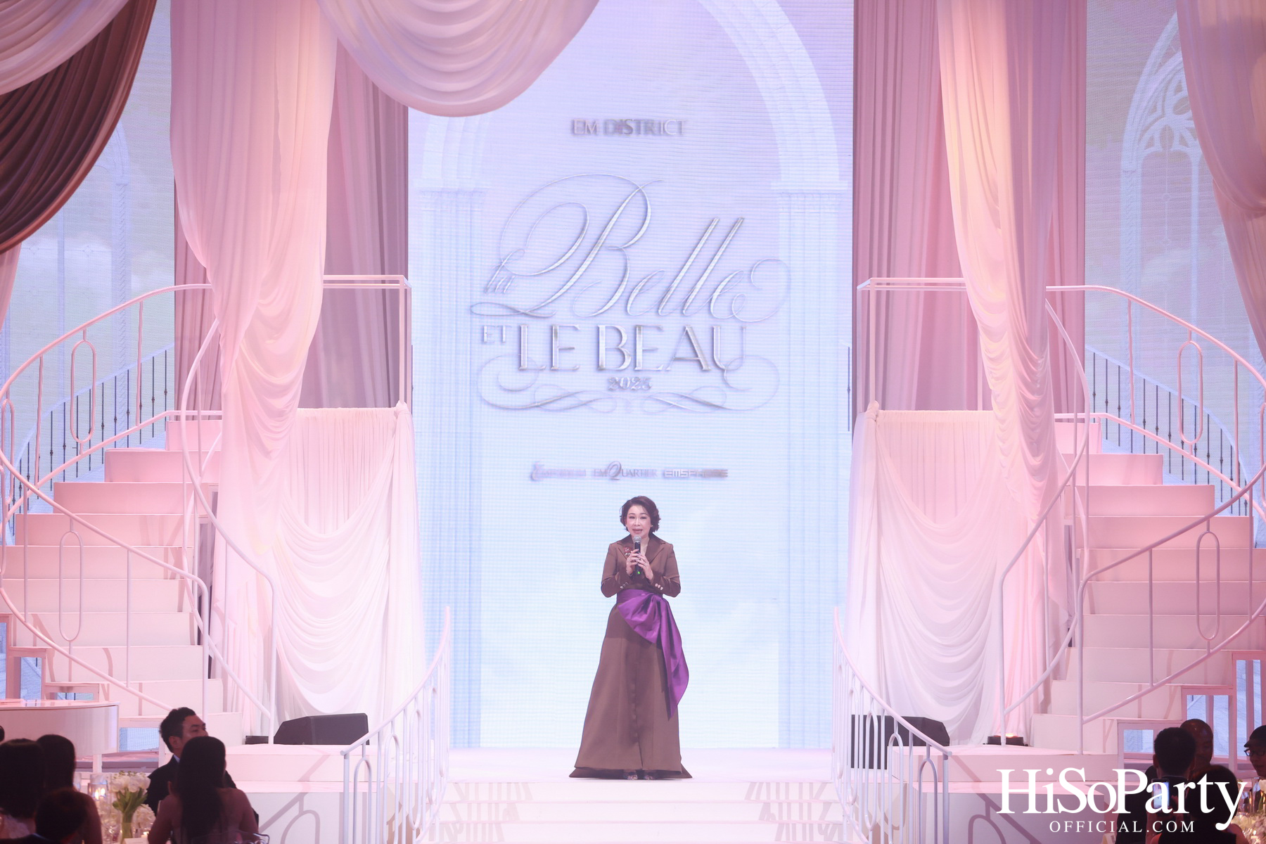 EM DISTRICT เนรมิตค่ำคืนสุดสง่างาม ‘LA BELLE et LE BEAU 2025’ เปิดตัว 15 หนุ่มสาว GEN Z ที่มากด้วยความสามารถ และแพชชั่น