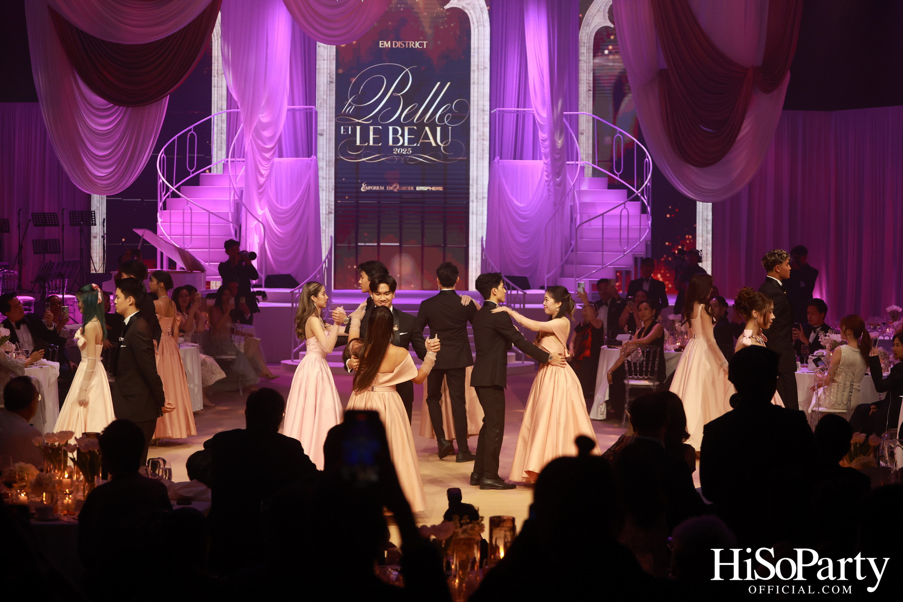 EM DISTRICT เนรมิตค่ำคืนสุดสง่างาม ‘LA BELLE et LE BEAU 2025’ เปิดตัว 15 หนุ่มสาว GEN Z ที่มากด้วยความสามารถ และแพชชั่น