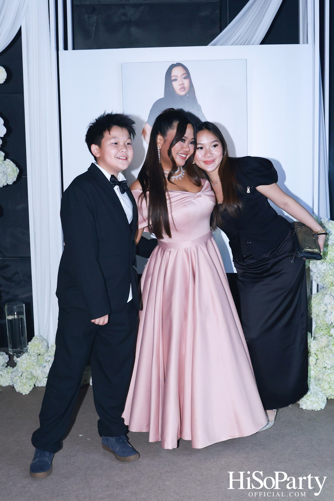 EM DISTRICT เนรมิตค่ำคืนสุดสง่างาม ‘LA BELLE et LE BEAU 2025’ เปิดตัว 15 หนุ่มสาว GEN Z ที่มากด้วยความสามารถ และแพชชั่น