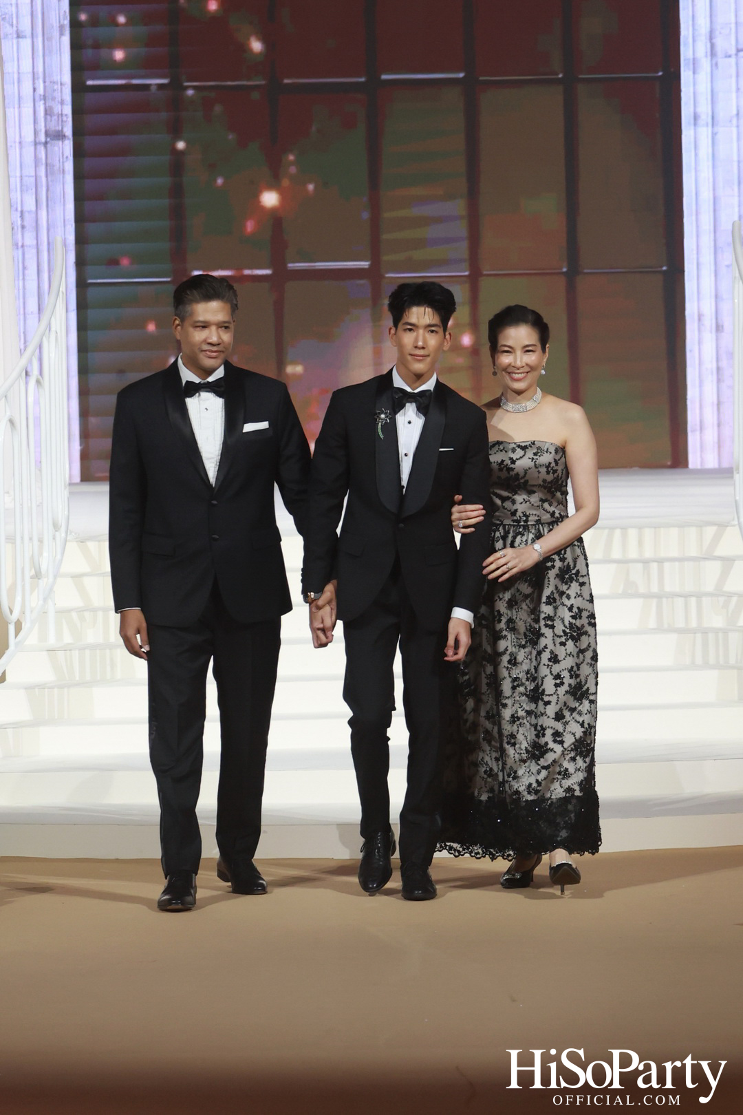 EM DISTRICT เนรมิตค่ำคืนสุดสง่างาม ‘LA BELLE et LE BEAU 2025’ เปิดตัว 15 หนุ่มสาว GEN Z ที่มากด้วยความสามารถ และแพชชั่น