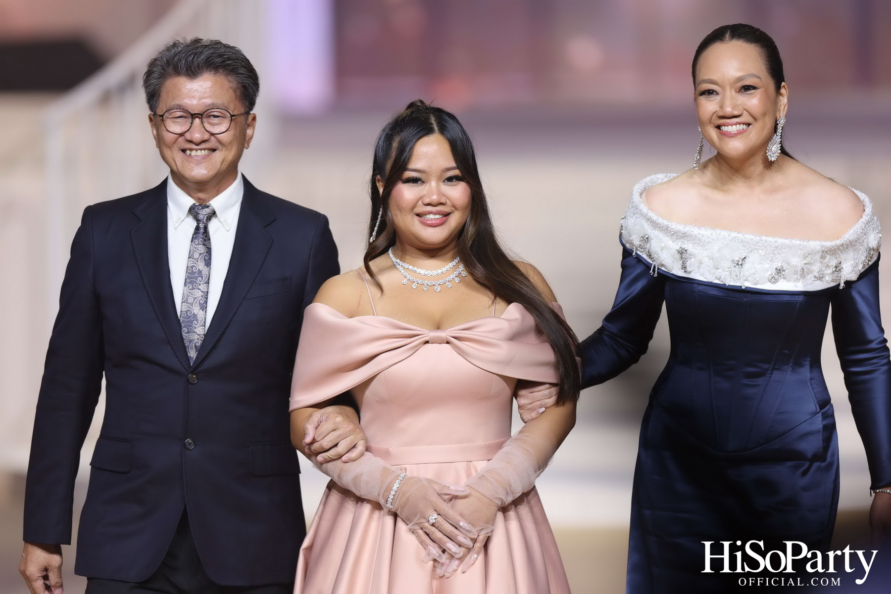 EM DISTRICT เนรมิตค่ำคืนสุดสง่างาม ‘LA BELLE et LE BEAU 2025’ เปิดตัว 15 หนุ่มสาว GEN Z ที่มากด้วยความสามารถ และแพชชั่น