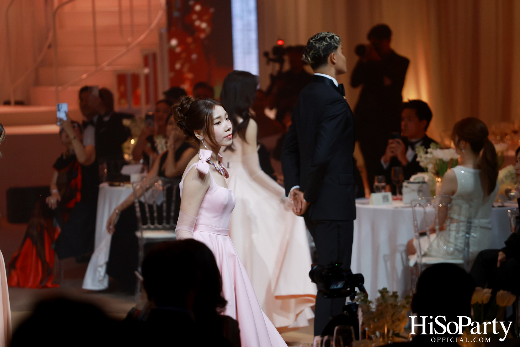 EM DISTRICT เนรมิตค่ำคืนสุดสง่างาม ‘LA BELLE et LE BEAU 2025’ เปิดตัว 15 หนุ่มสาว GEN Z ที่มากด้วยความสามารถ และแพชชั่น