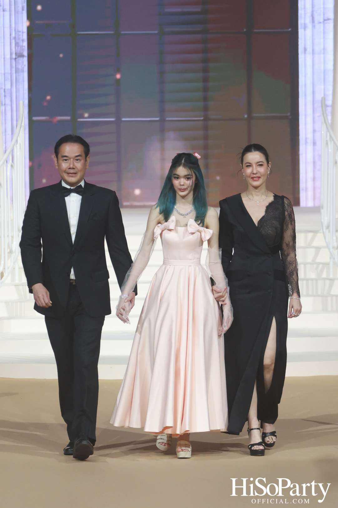 EM DISTRICT เนรมิตค่ำคืนสุดสง่างาม ‘LA BELLE et LE BEAU 2025’ เปิดตัว 15 หนุ่มสาว GEN Z ที่มากด้วยความสามารถ และแพชชั่น