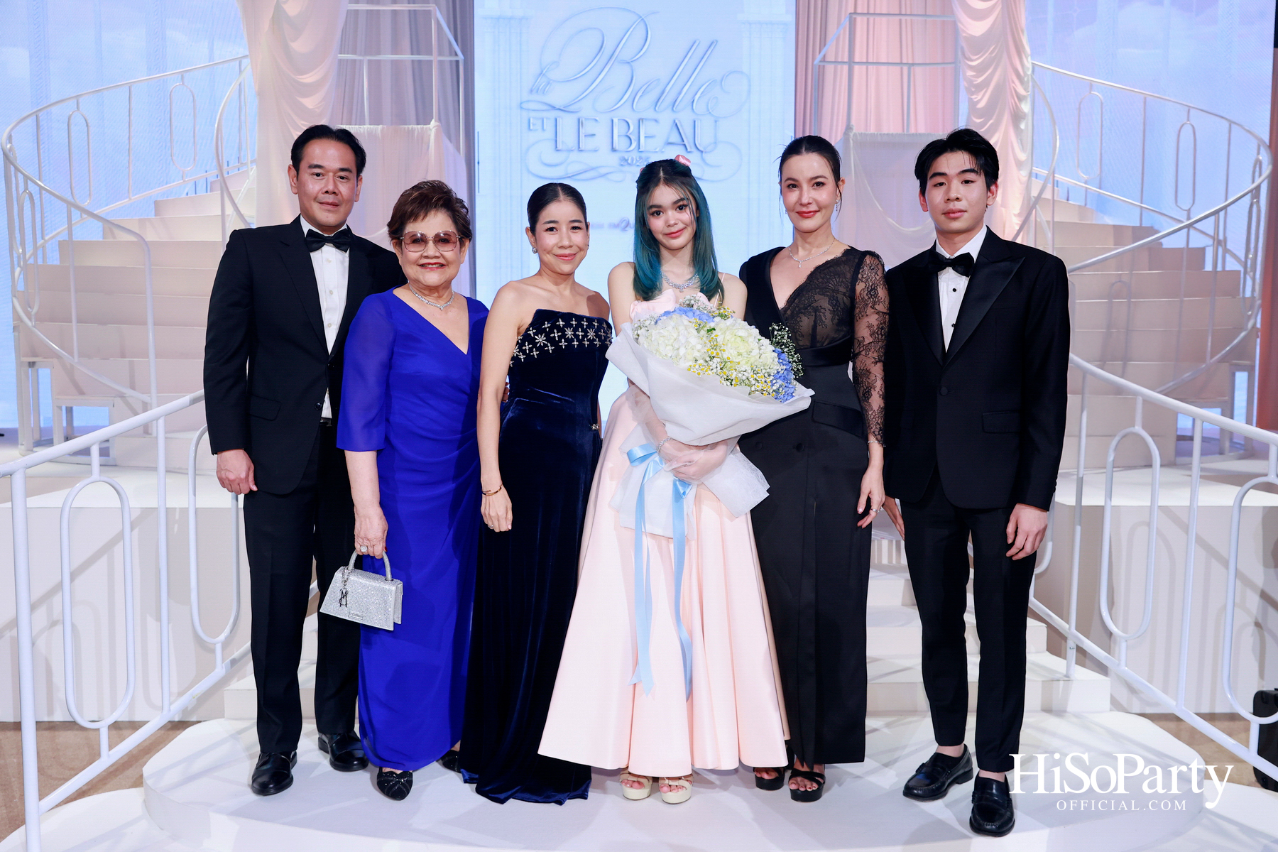 EM DISTRICT เนรมิตค่ำคืนสุดสง่างาม ‘LA BELLE et LE BEAU 2025’ เปิดตัว 15 หนุ่มสาว GEN Z ที่มากด้วยความสามารถ และแพชชั่น