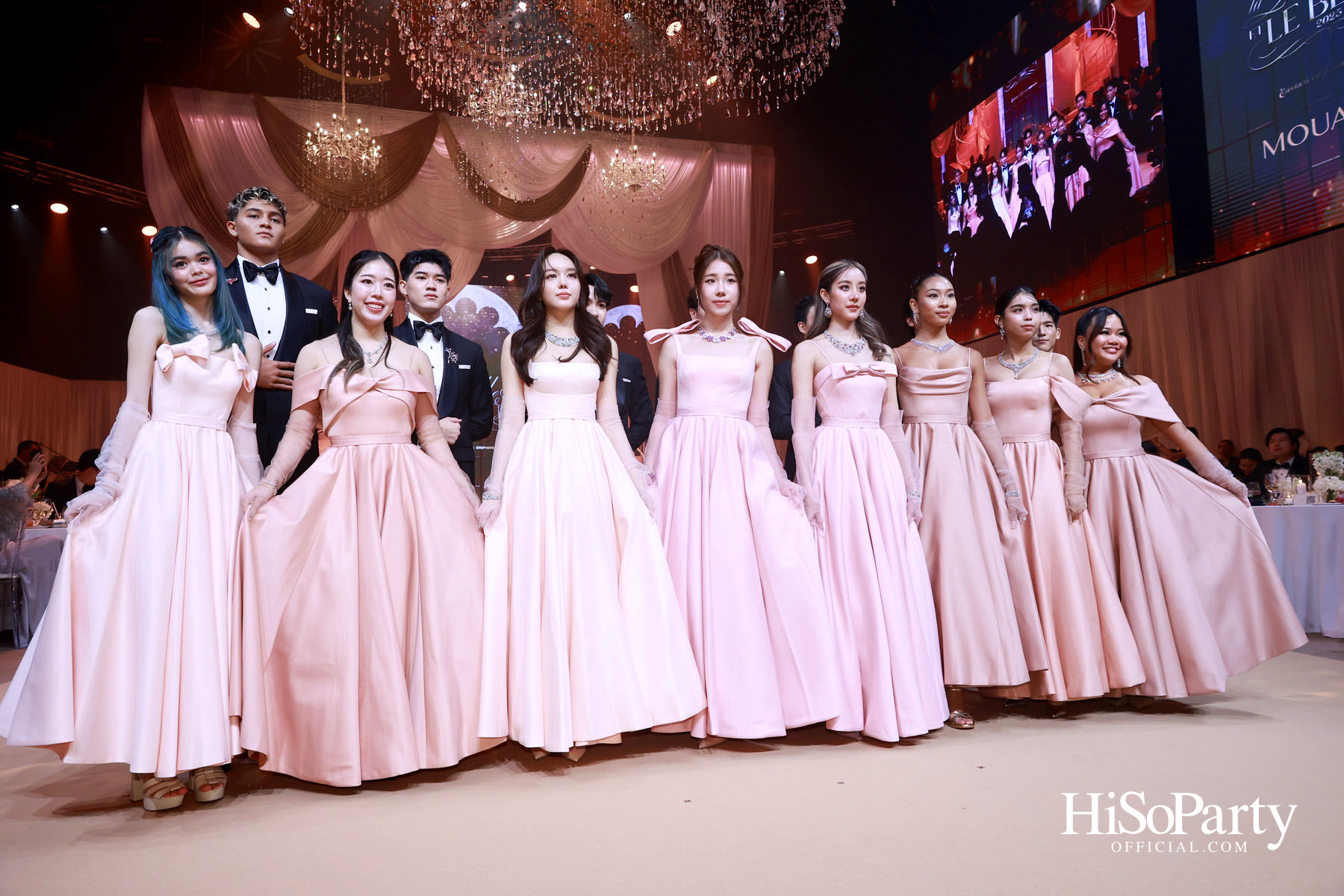 EM DISTRICT เนรมิตค่ำคืนสุดสง่างาม ‘LA BELLE et LE BEAU 2025’ เปิดตัว 15 หนุ่มสาว GEN Z ที่มากด้วยความสามารถ และแพชชั่น