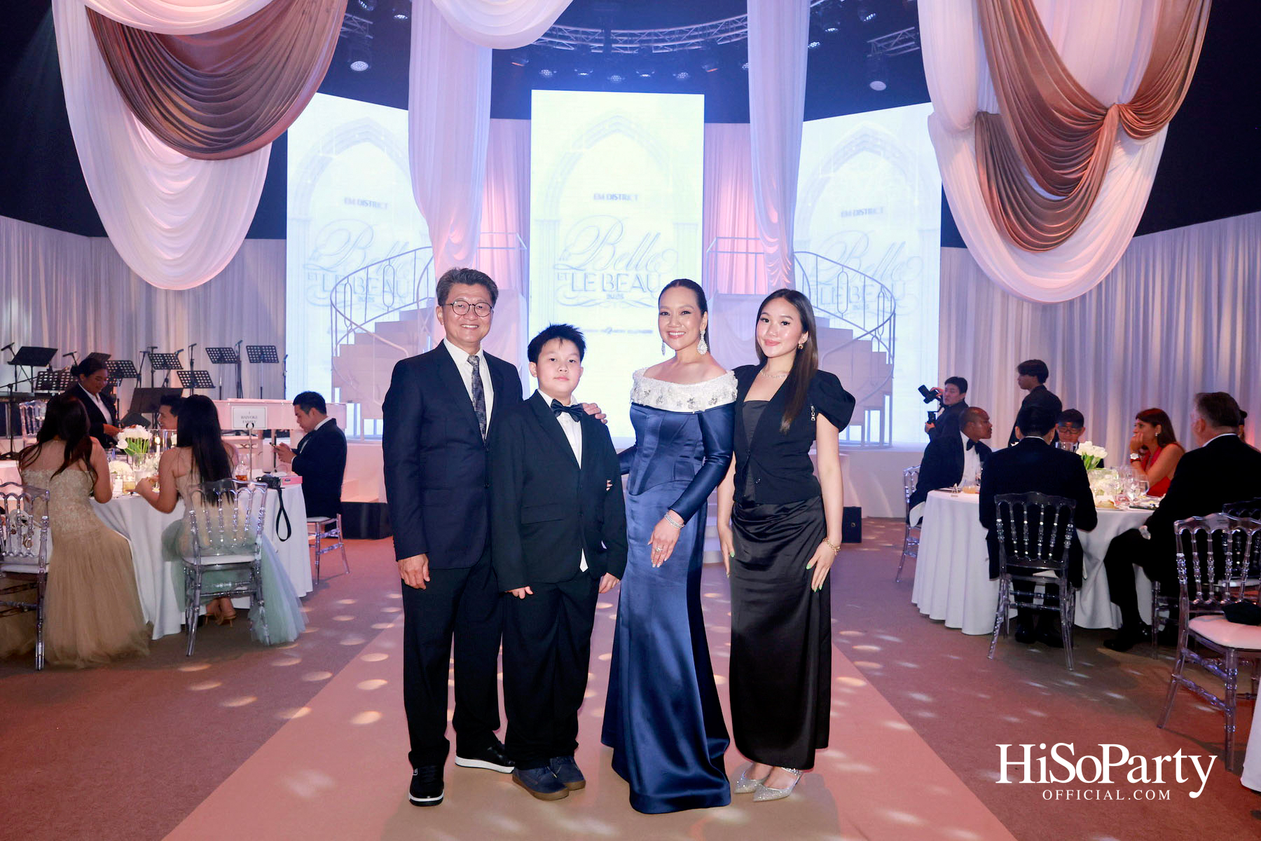 EM DISTRICT เนรมิตค่ำคืนสุดสง่างาม ‘LA BELLE et LE BEAU 2025’ เปิดตัว 15 หนุ่มสาว GEN Z ที่มากด้วยความสามารถ และแพชชั่น