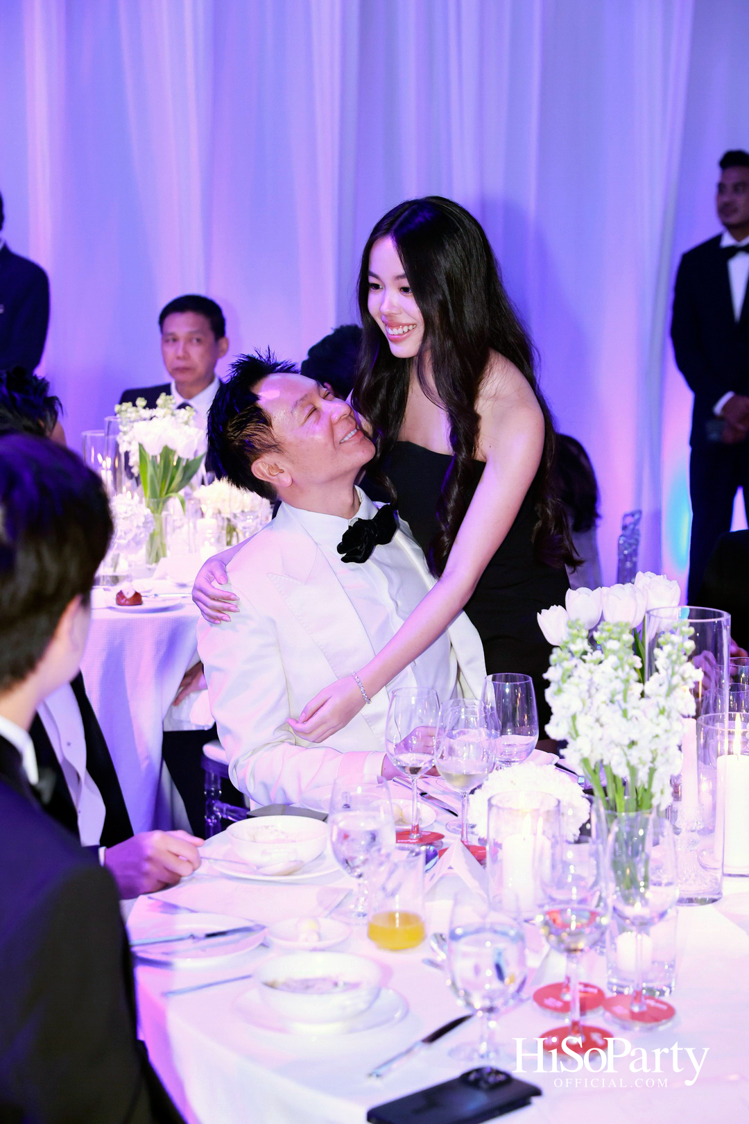 EM DISTRICT เนรมิตค่ำคืนสุดสง่างาม ‘LA BELLE et LE BEAU 2025’ เปิดตัว 15 หนุ่มสาว GEN Z ที่มากด้วยความสามารถ และแพชชั่น