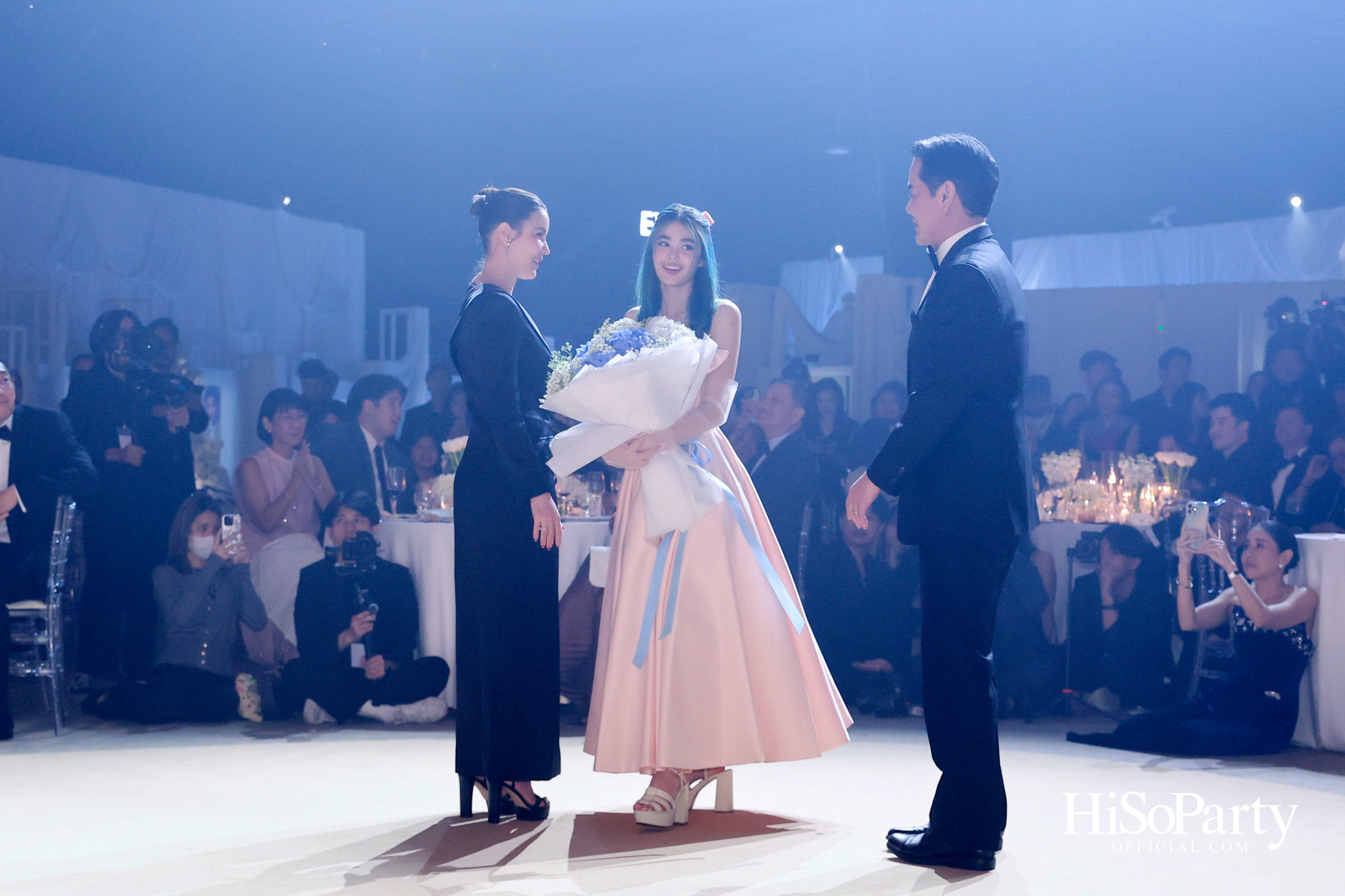 EM DISTRICT เนรมิตค่ำคืนสุดสง่างาม ‘LA BELLE et LE BEAU 2025’ เปิดตัว 15 หนุ่มสาว GEN Z ที่มากด้วยความสามารถ และแพชชั่น