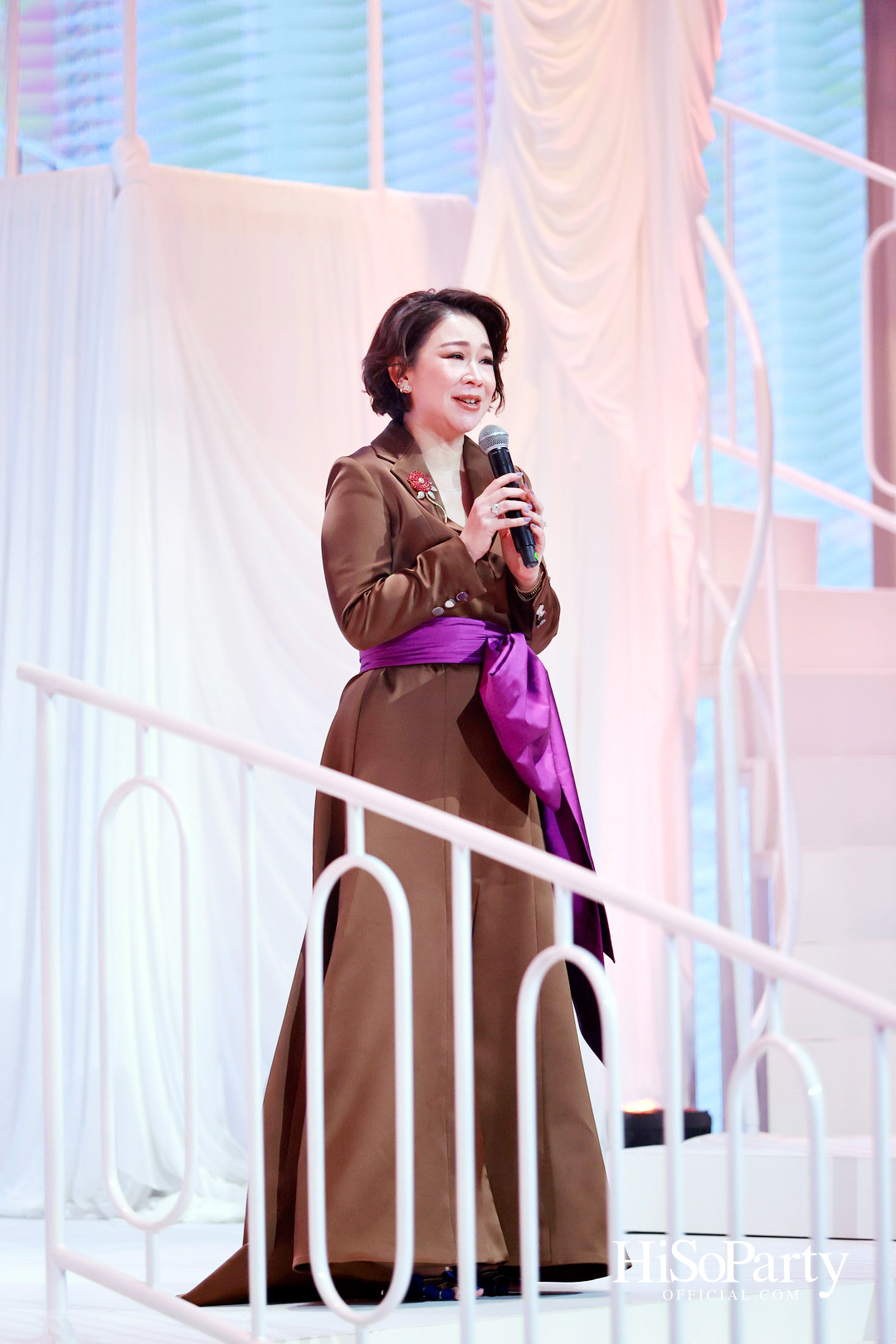 EM DISTRICT เนรมิตค่ำคืนสุดสง่างาม ‘LA BELLE et LE BEAU 2025’ เปิดตัว 15 หนุ่มสาว GEN Z ที่มากด้วยความสามารถ และแพชชั่น