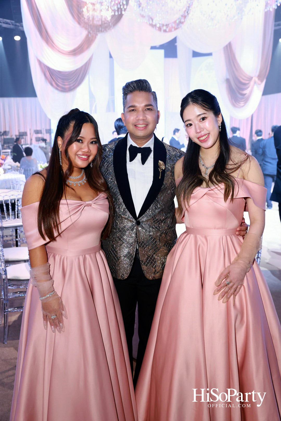 EM DISTRICT เนรมิตค่ำคืนสุดสง่างาม ‘LA BELLE et LE BEAU 2025’ เปิดตัว 15 หนุ่มสาว GEN Z ที่มากด้วยความสามารถ และแพชชั่น