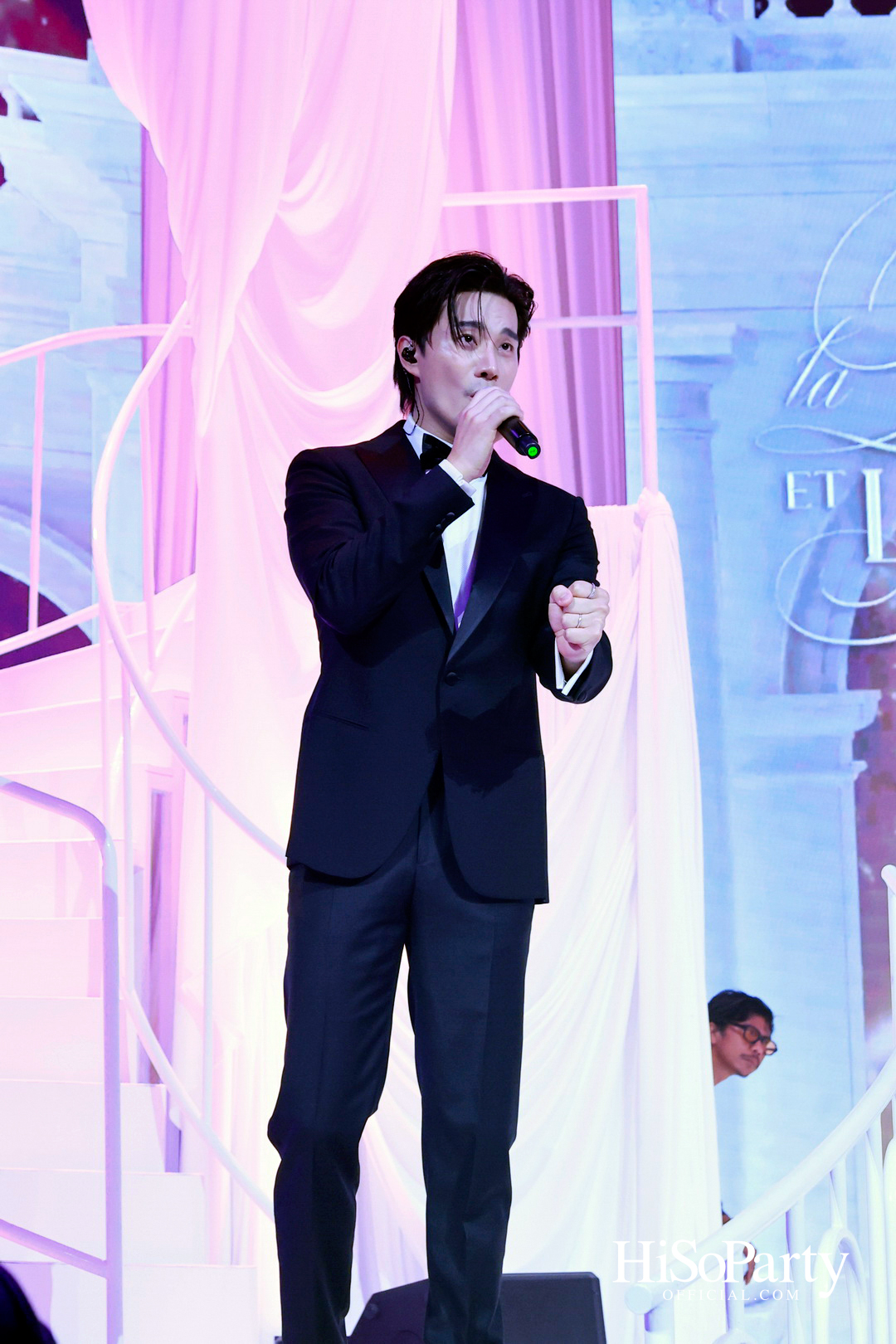 EM DISTRICT เนรมิตค่ำคืนสุดสง่างาม ‘LA BELLE et LE BEAU 2025’ เปิดตัว 15 หนุ่มสาว GEN Z ที่มากด้วยความสามารถ และแพชชั่น