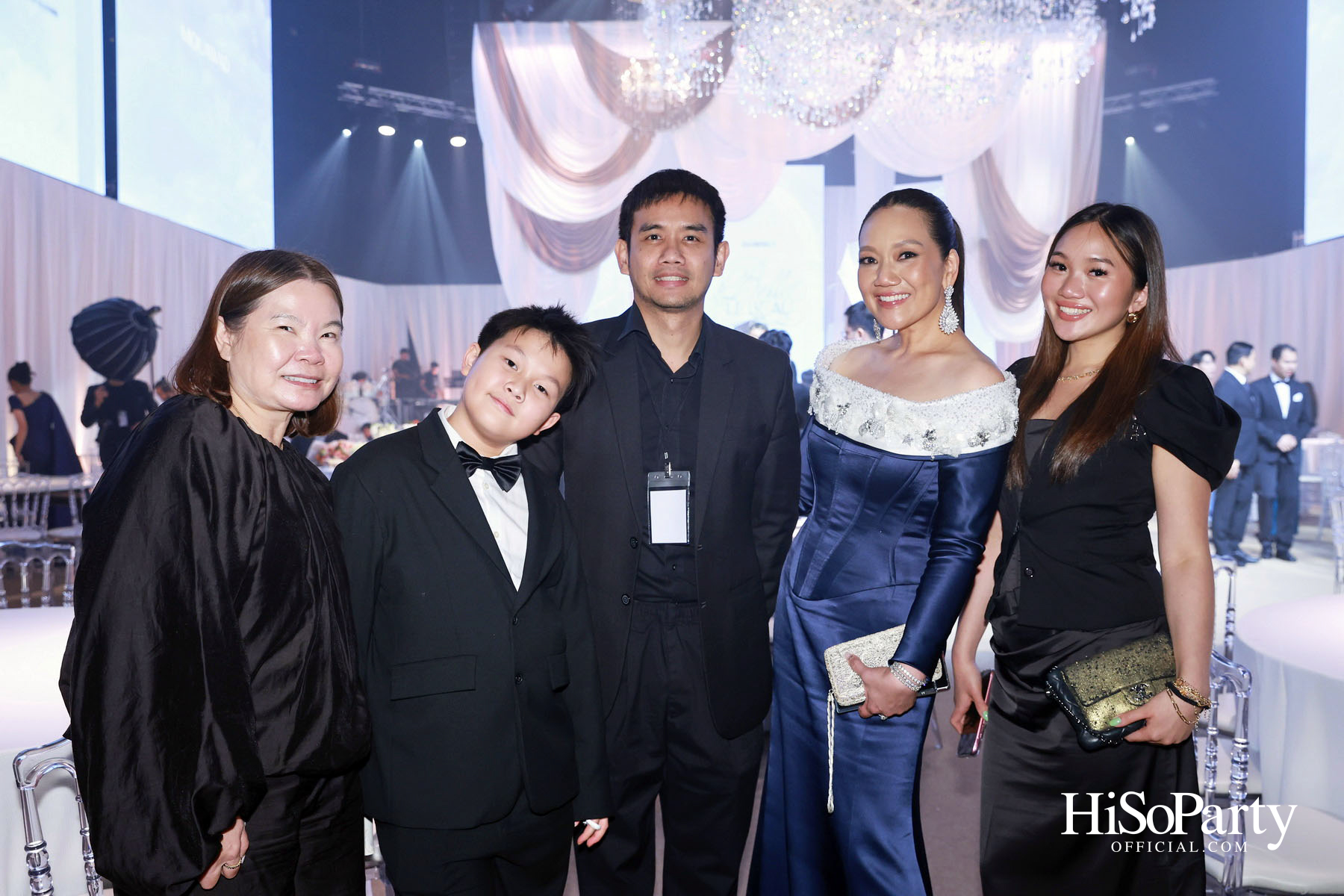 EM DISTRICT เนรมิตค่ำคืนสุดสง่างาม ‘LA BELLE et LE BEAU 2025’ เปิดตัว 15 หนุ่มสาว GEN Z ที่มากด้วยความสามารถ และแพชชั่น