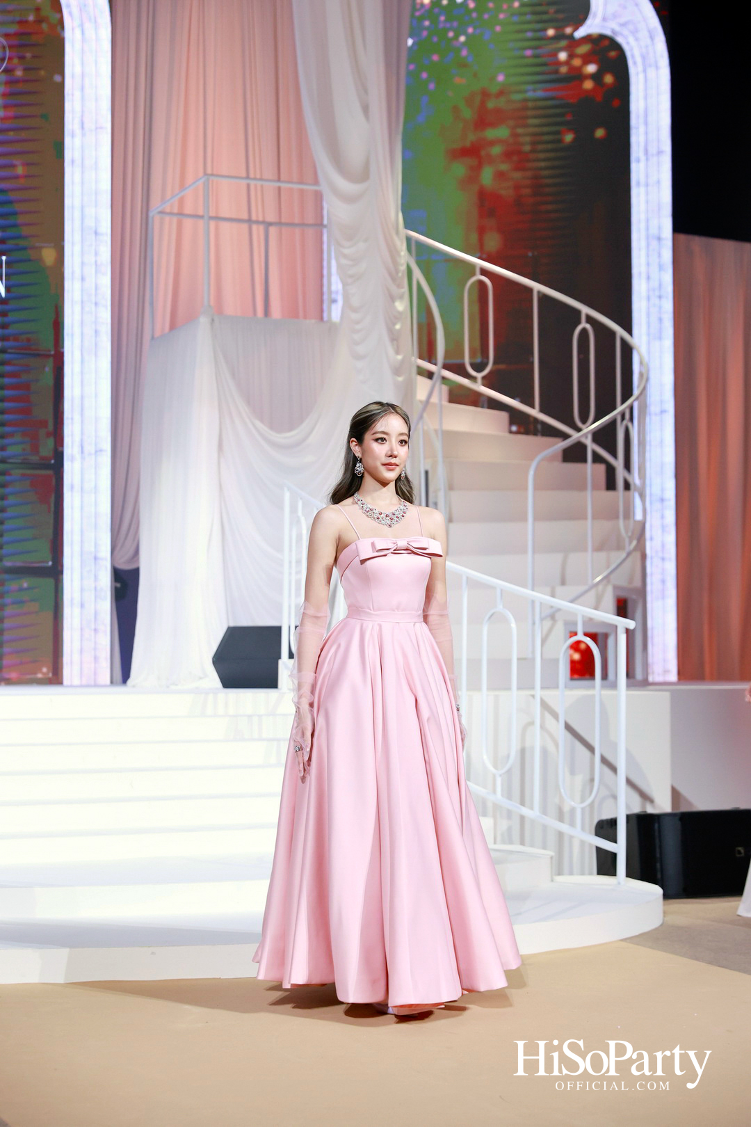 EM DISTRICT เนรมิตค่ำคืนสุดสง่างาม ‘LA BELLE et LE BEAU 2025’ เปิดตัว 15 หนุ่มสาว GEN Z ที่มากด้วยความสามารถ และแพชชั่น