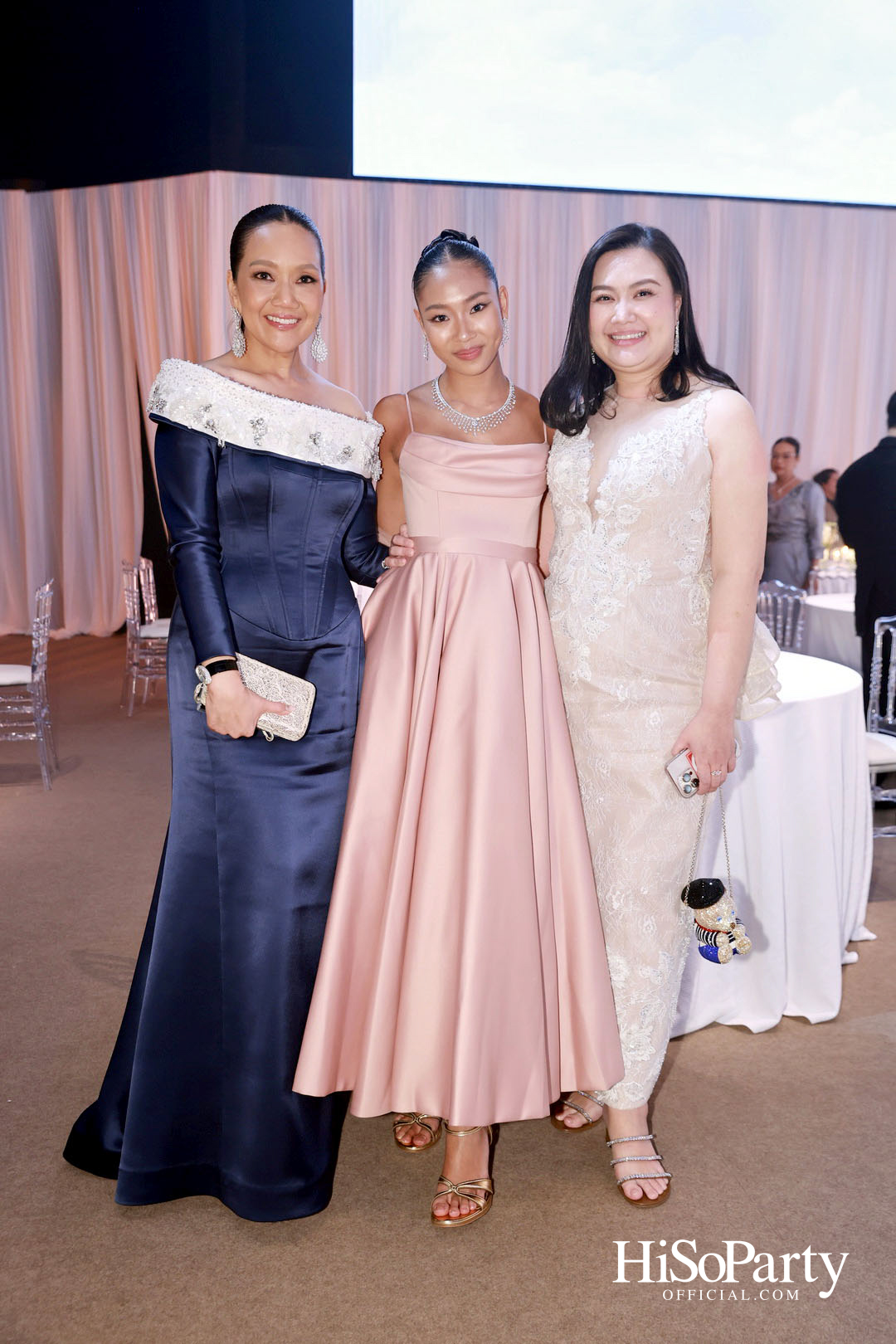 EM DISTRICT เนรมิตค่ำคืนสุดสง่างาม ‘LA BELLE et LE BEAU 2025’ เปิดตัว 15 หนุ่มสาว GEN Z ที่มากด้วยความสามารถ และแพชชั่น