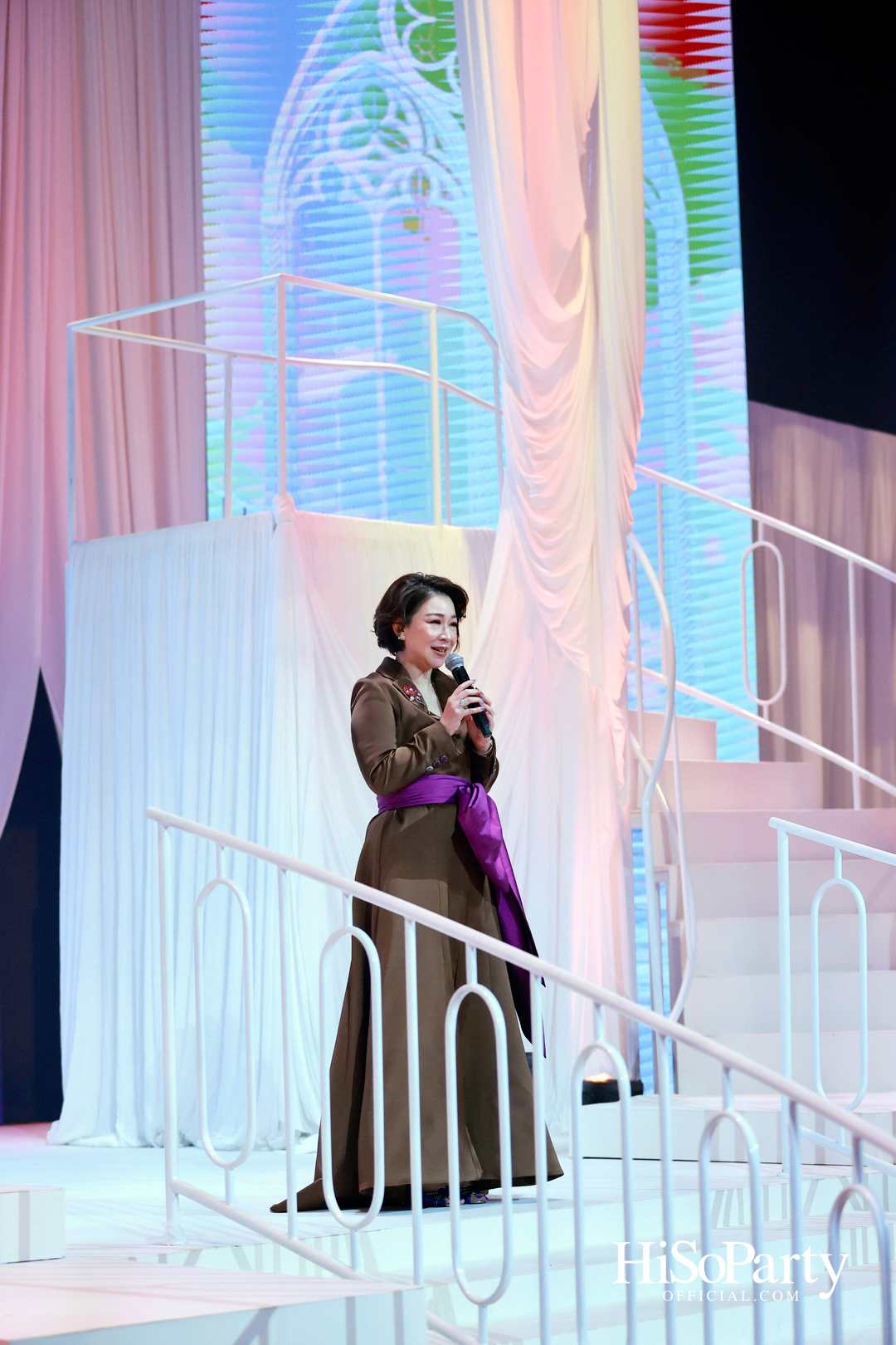 EM DISTRICT เนรมิตค่ำคืนสุดสง่างาม ‘LA BELLE et LE BEAU 2025’ เปิดตัว 15 หนุ่มสาว GEN Z ที่มากด้วยความสามารถ และแพชชั่น