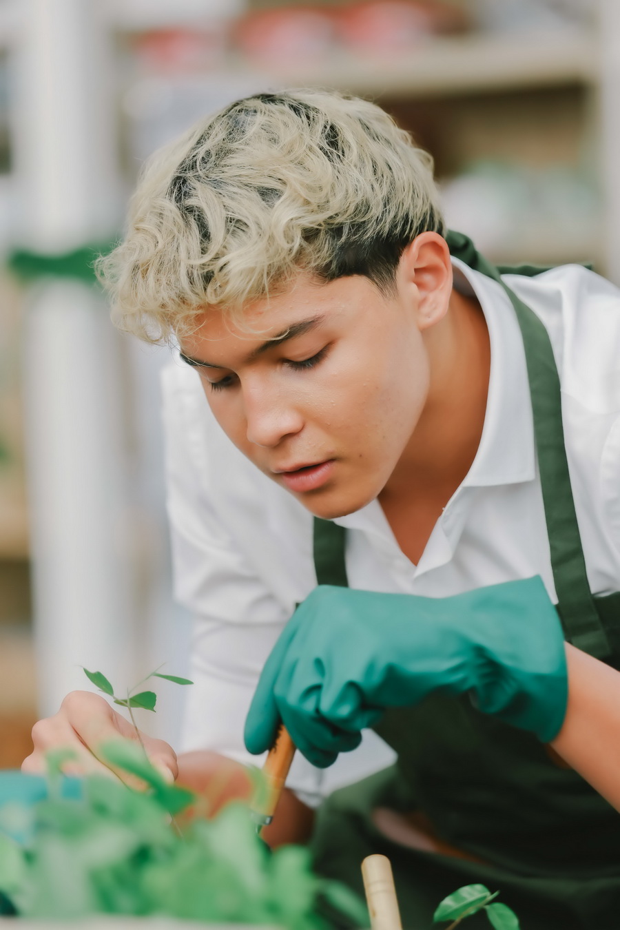 EM DISTRICT ชวน 15 หนุ่มสาว LA BELLE et LE BEAU รุ่น 2 ร่วมกิจกรรมเพื่อสังคม ปลูกต้นกล้าเพื่อโลกสีเขียว