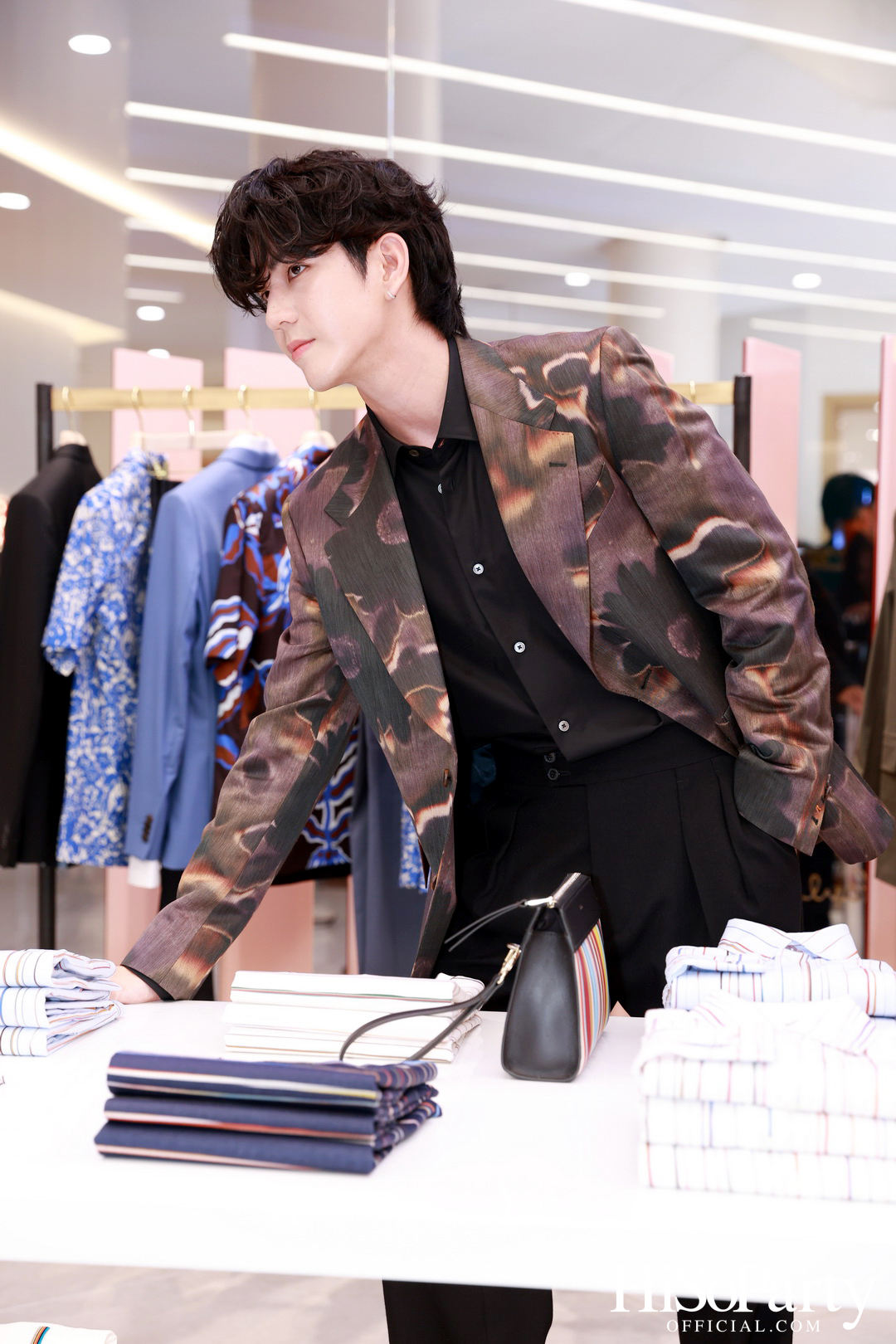 Paul Smith เปิดแฟล็กชิพสโตร์แห่งใหม่ที่เอ็มควอเทียร์ ใหญ่ที่สุดในเอเชียตะวันออกเฉียงใต้ พร้อมเผยคอลเลกชัน Autumn/Winter 2025