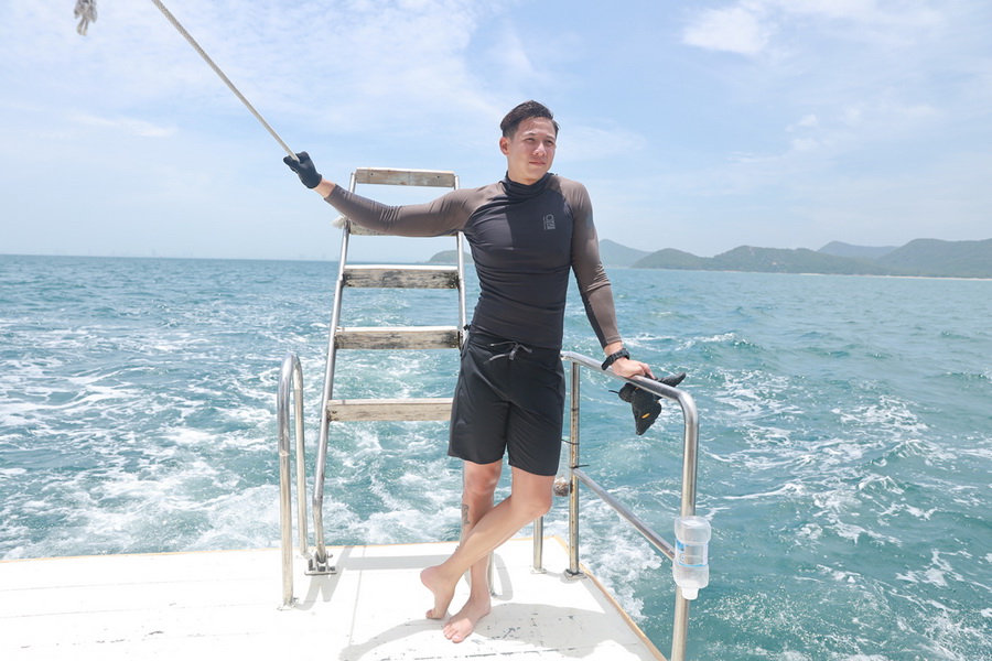 'ทราย สก๊อต' ร่วมภารกิจรักษ์ทะเลกับ 'หลุยส์ เฮส’ ในรายการ Mission 7