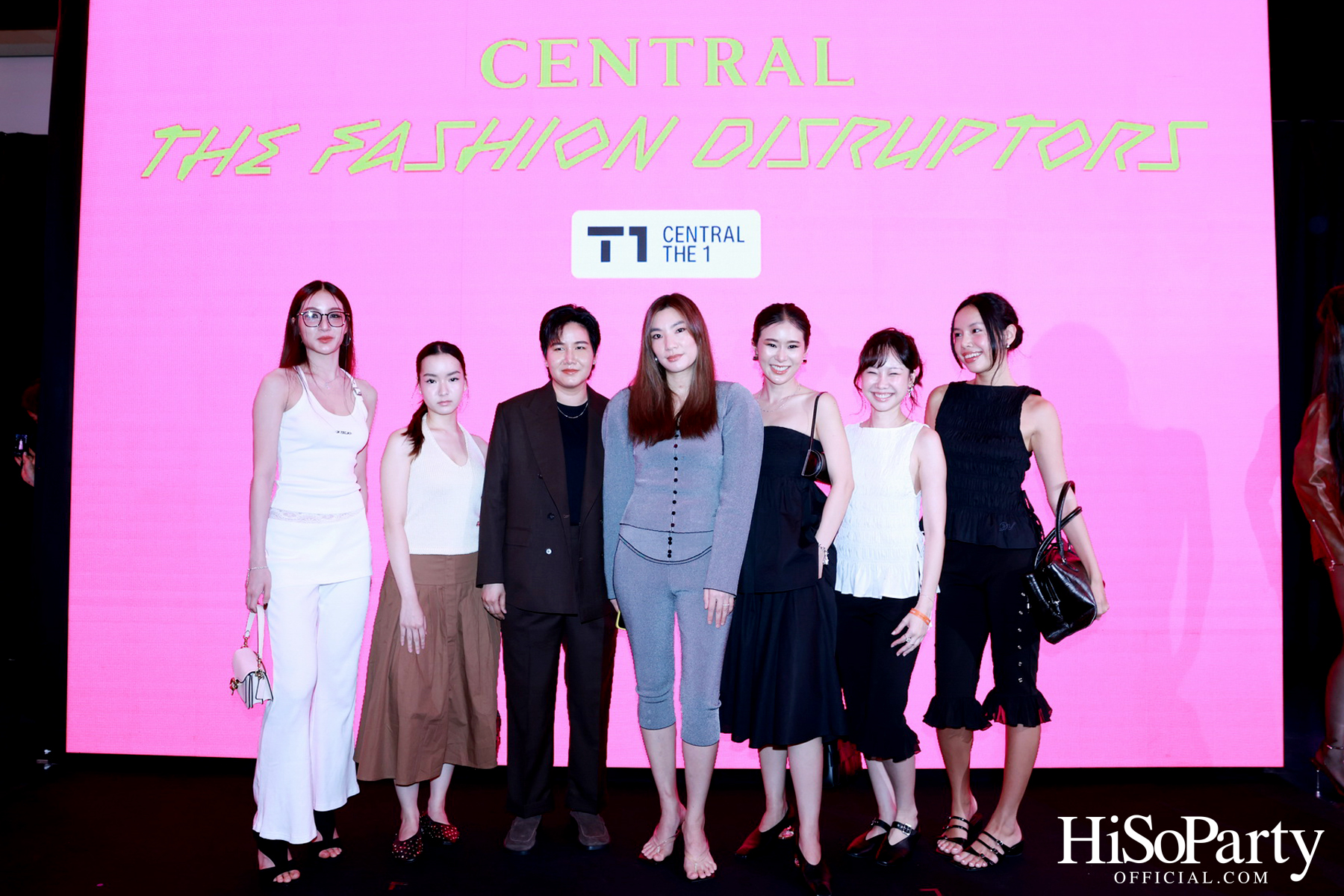 Central The Fashion Disruptors 2025 รวมพลัง 16 แบรนด์ออนไลน์ไทย สู่แฟชั่นโชว์ยิ่งใหญ่บนรันเวย์