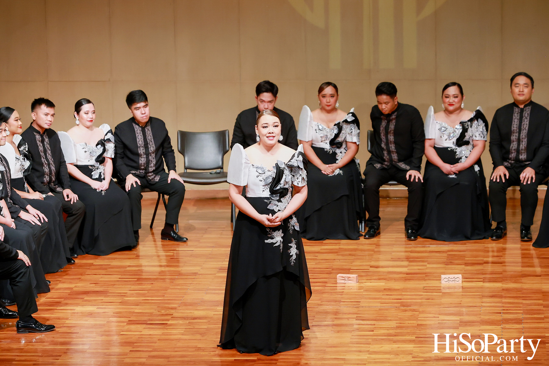 ‘An Evening of Harmony’ ค่ำคืนแห่งเสียงประสานใจ โดย The Philippine Madrigal Singers ณ จุฬาลงกรณ์มหาวิทยาลัย