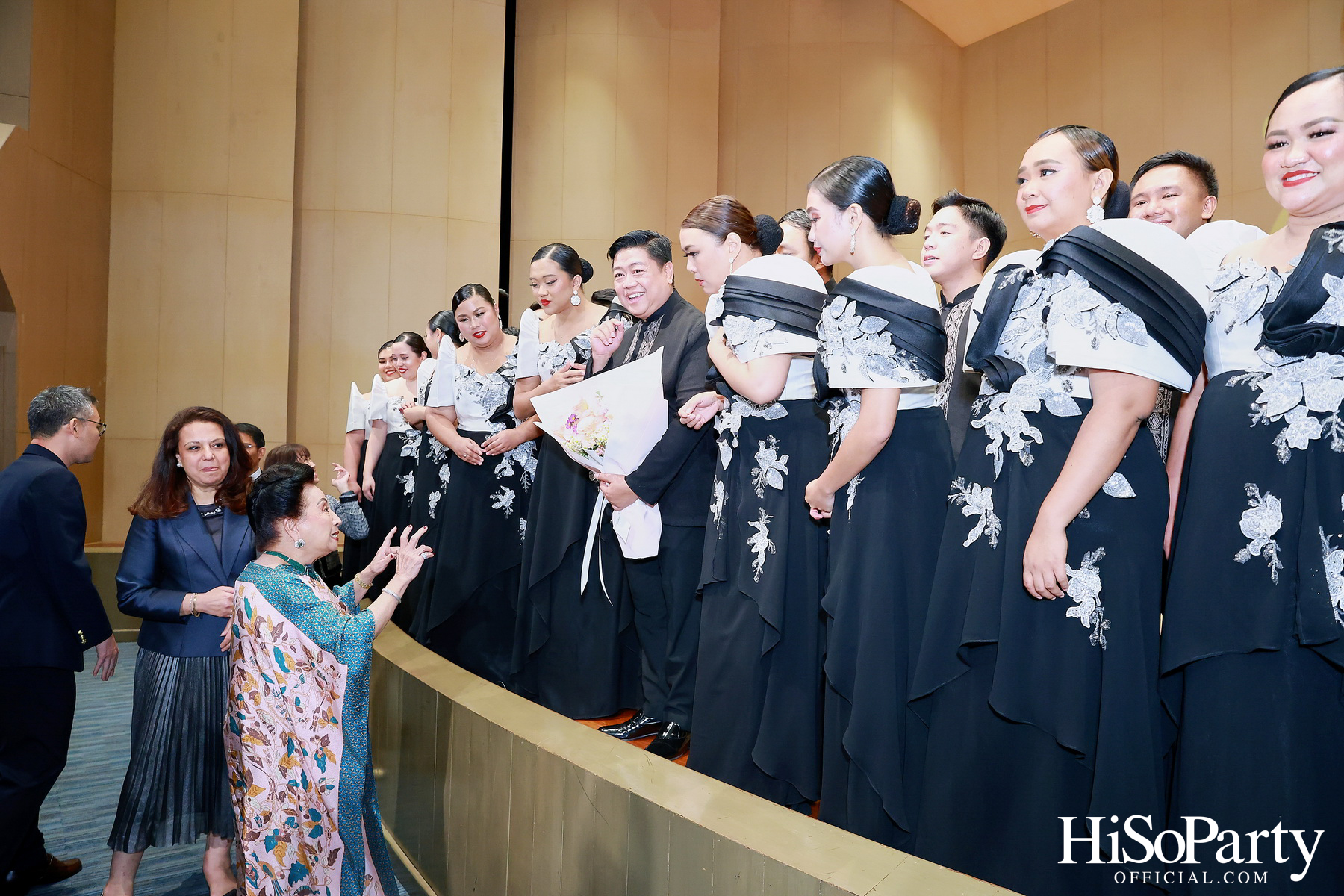 ‘An Evening of Harmony’ ค่ำคืนแห่งเสียงประสานใจ โดย The Philippine Madrigal Singers ณ จุฬาลงกรณ์มหาวิทยาลัย