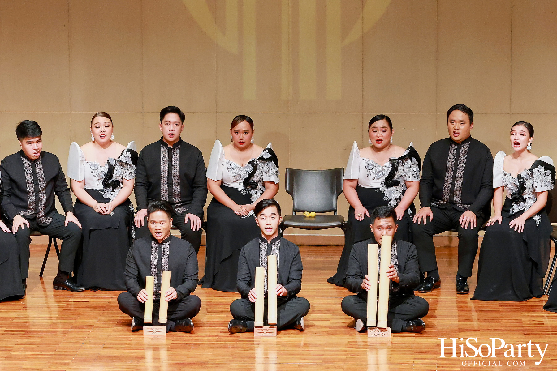 ‘An Evening of Harmony’ ค่ำคืนแห่งเสียงประสานใจ โดย The Philippine Madrigal Singers ณ จุฬาลงกรณ์มหาวิทยาลัย
