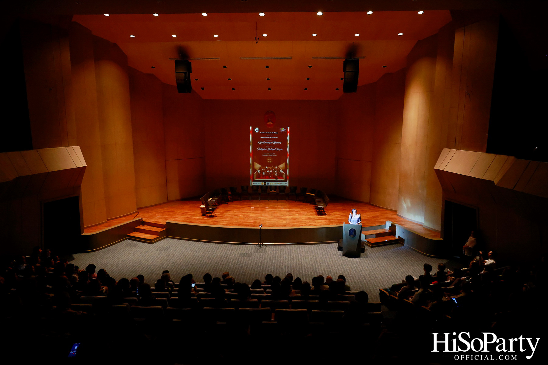 ‘An Evening of Harmony’ ค่ำคืนแห่งเสียงประสานใจ โดย The Philippine Madrigal Singers ณ จุฬาลงกรณ์มหาวิทยาลัย