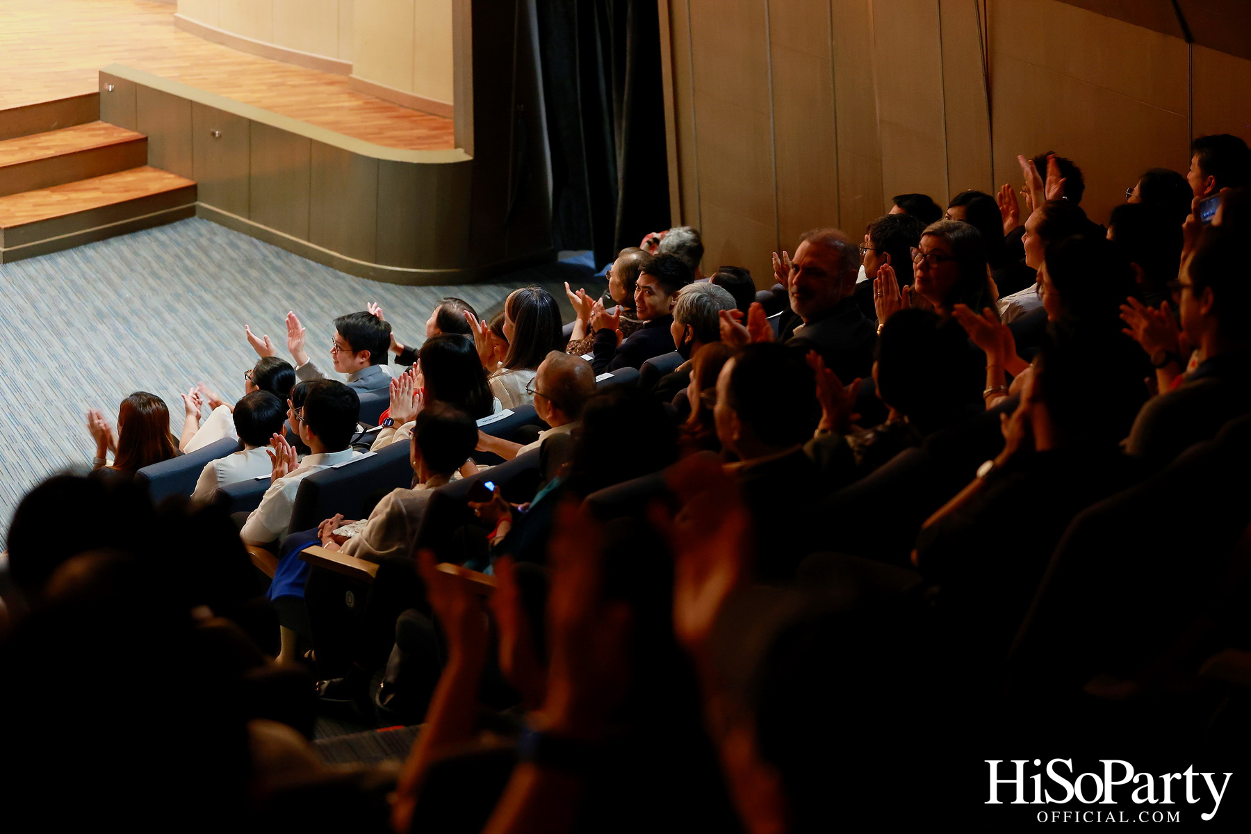 ‘An Evening of Harmony’ ค่ำคืนแห่งเสียงประสานใจ โดย The Philippine Madrigal Singers ณ จุฬาลงกรณ์มหาวิทยาลัย