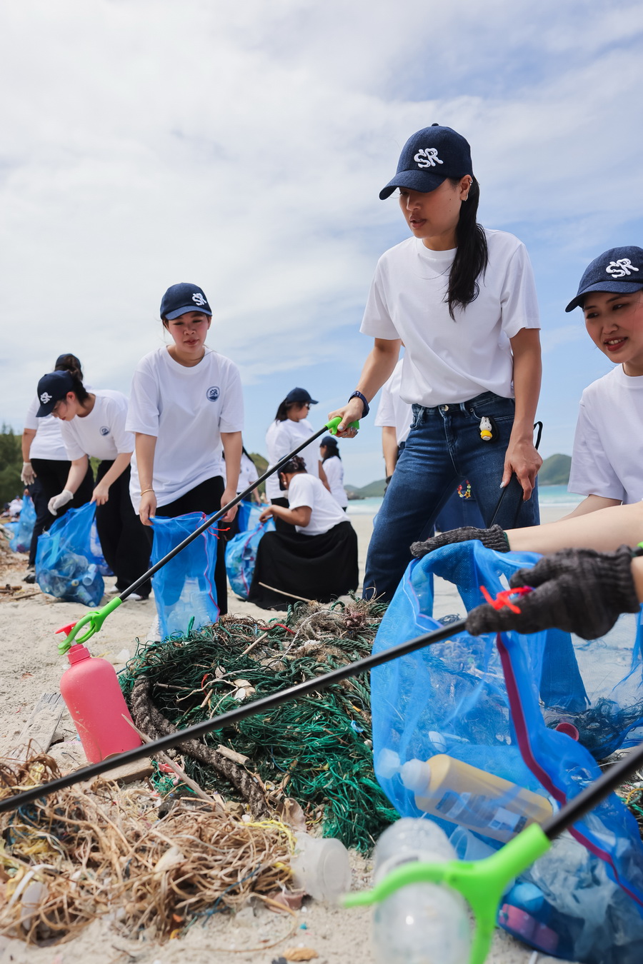 แบรนด์ SIRIVANNAVARI ทำกิจกรรมจิตอาสา สร้างจิตสำนึกอนุรักษ์ธรรมชาติทางทะเล
