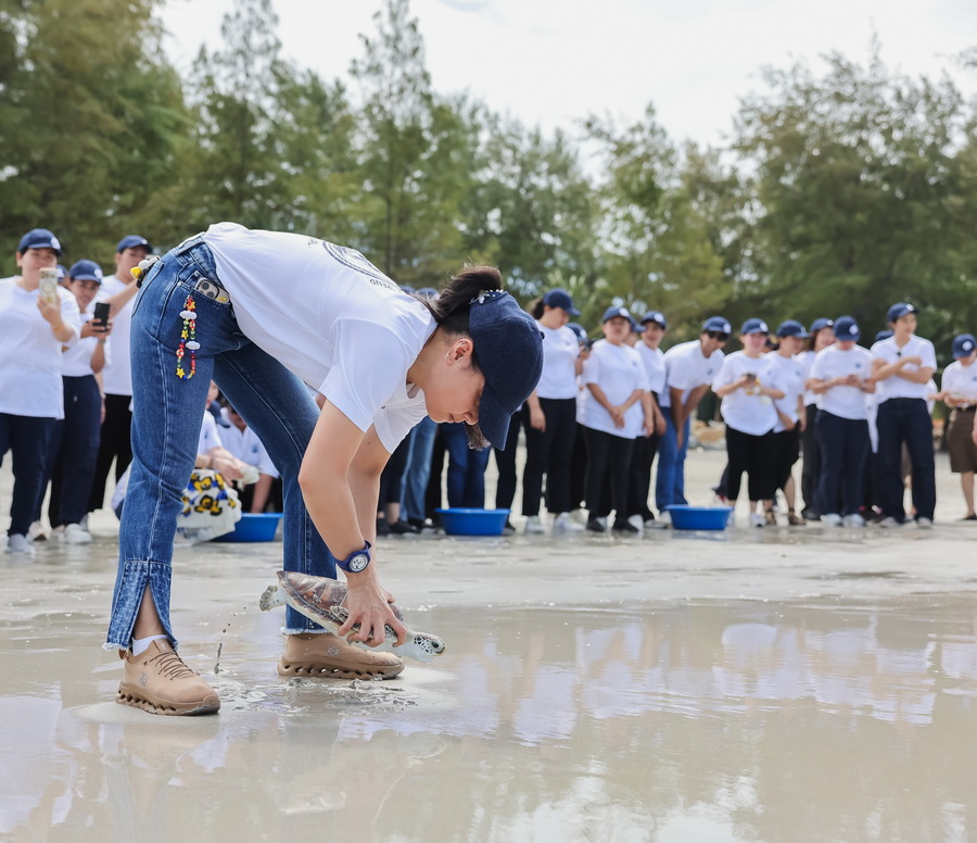 แบรนด์ SIRIVANNAVARI ทำกิจกรรมจิตอาสา สร้างจิตสำนึกอนุรักษ์ธรรมชาติทางทะเล