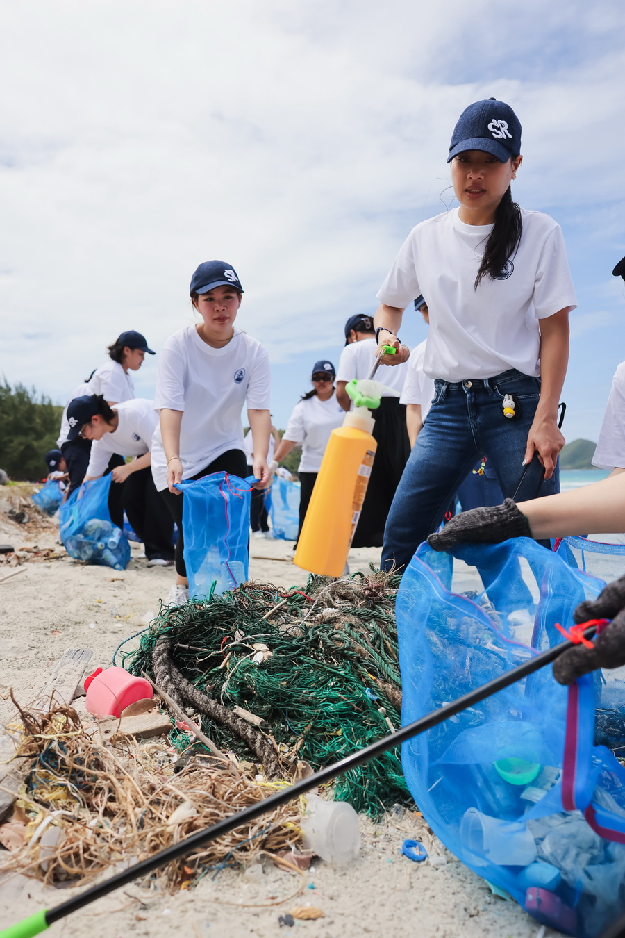 แบรนด์ SIRIVANNAVARI ทำกิจกรรมจิตอาสา สร้างจิตสำนึกอนุรักษ์ธรรมชาติทางทะเล