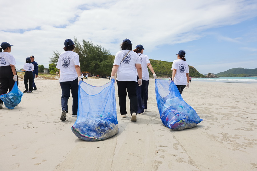 แบรนด์ SIRIVANNAVARI ทำกิจกรรมจิตอาสา สร้างจิตสำนึกอนุรักษ์ธรรมชาติทางทะเล